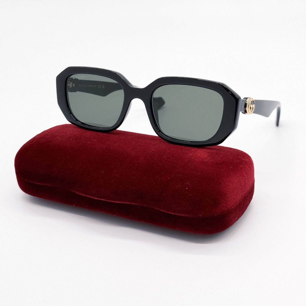 NEW GG1650S 001 GUCCI BLACK SHIELD WOMEN GUCCI SUNGLASSES Gucci GG1656S 001 Sunglasses Shiny Black - eye-oo.com main image 2
