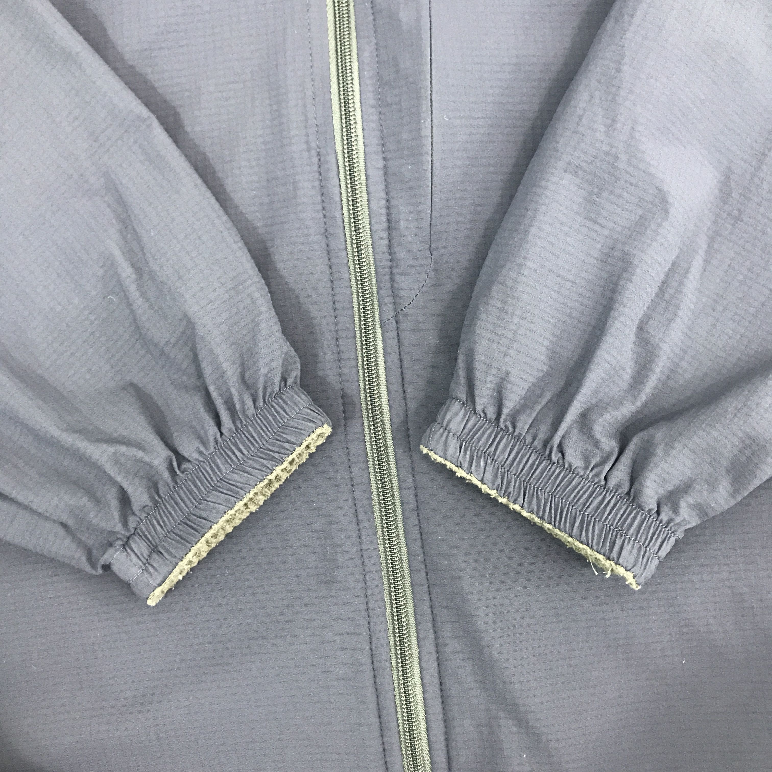 Montbell × Vintage Vintage montbell Outdoor Windbreaker Jacket Size US L / EU 52-54 / 3 - 7 Thumbnail