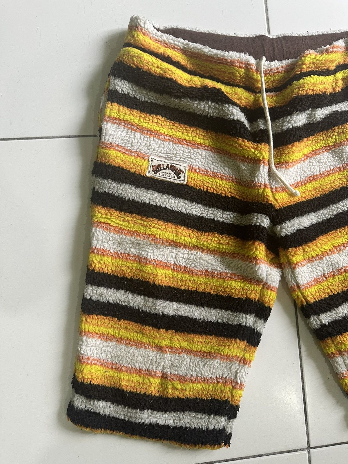 Billabong Vintage Billabong Fleece Short Surf pants Size US 35 - 2 Thumbnail