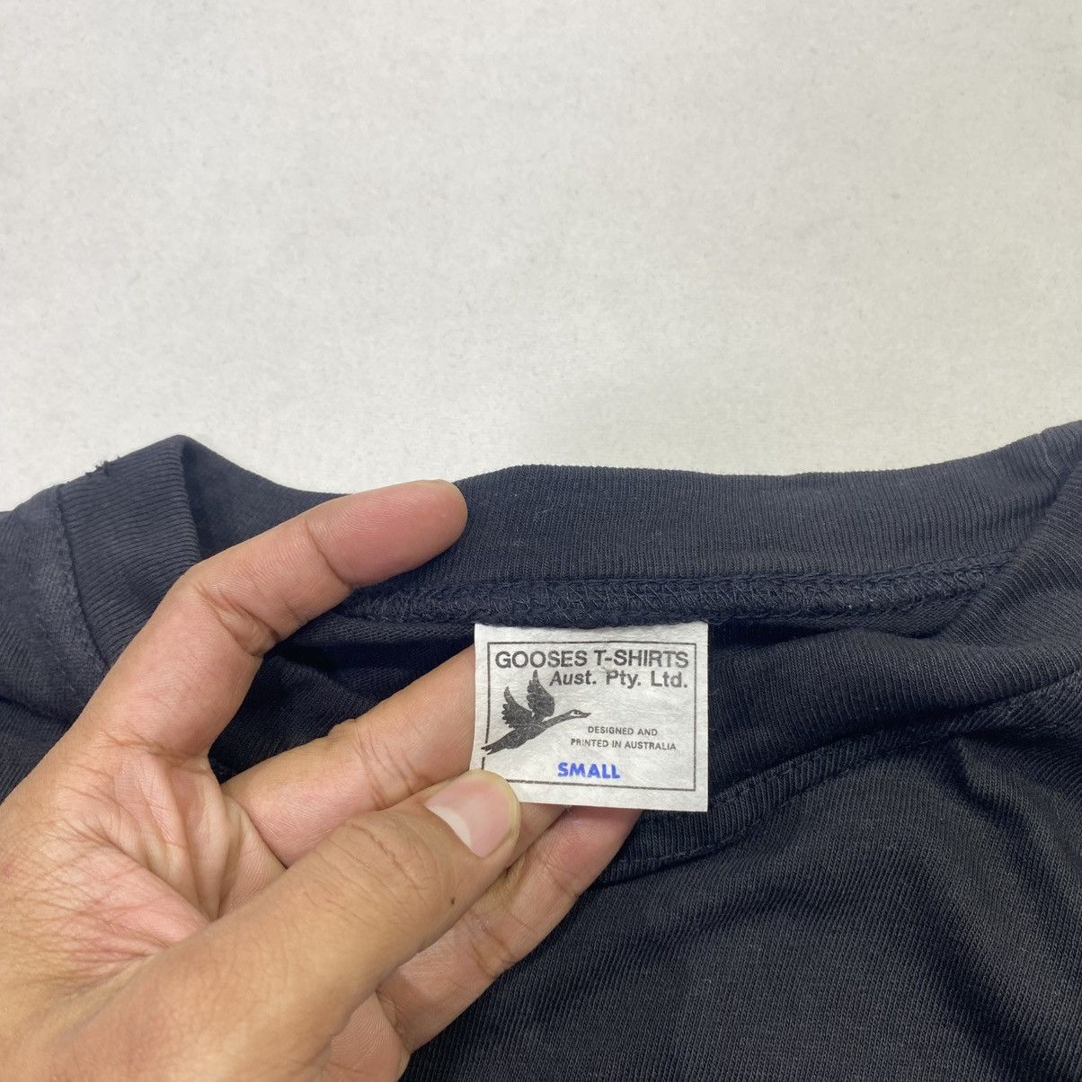 Japanese Brand Security Vintage Gooses T-Shirts Aus.Pty.Ltd Size US M / EU 48-50 / 2 - 3 Thumbnail