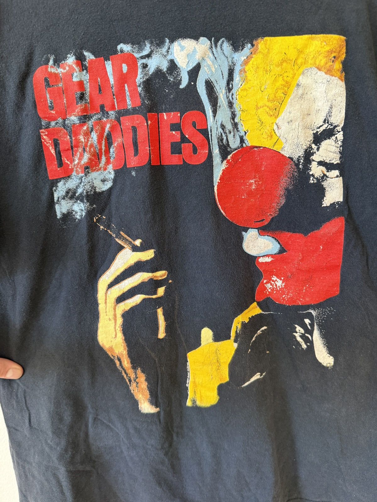 Vintage Vintage 1989 Gear Daddies Smoking Clown T-Shirt Size US XL / EU 56 / 4 - 3 Thumbnail