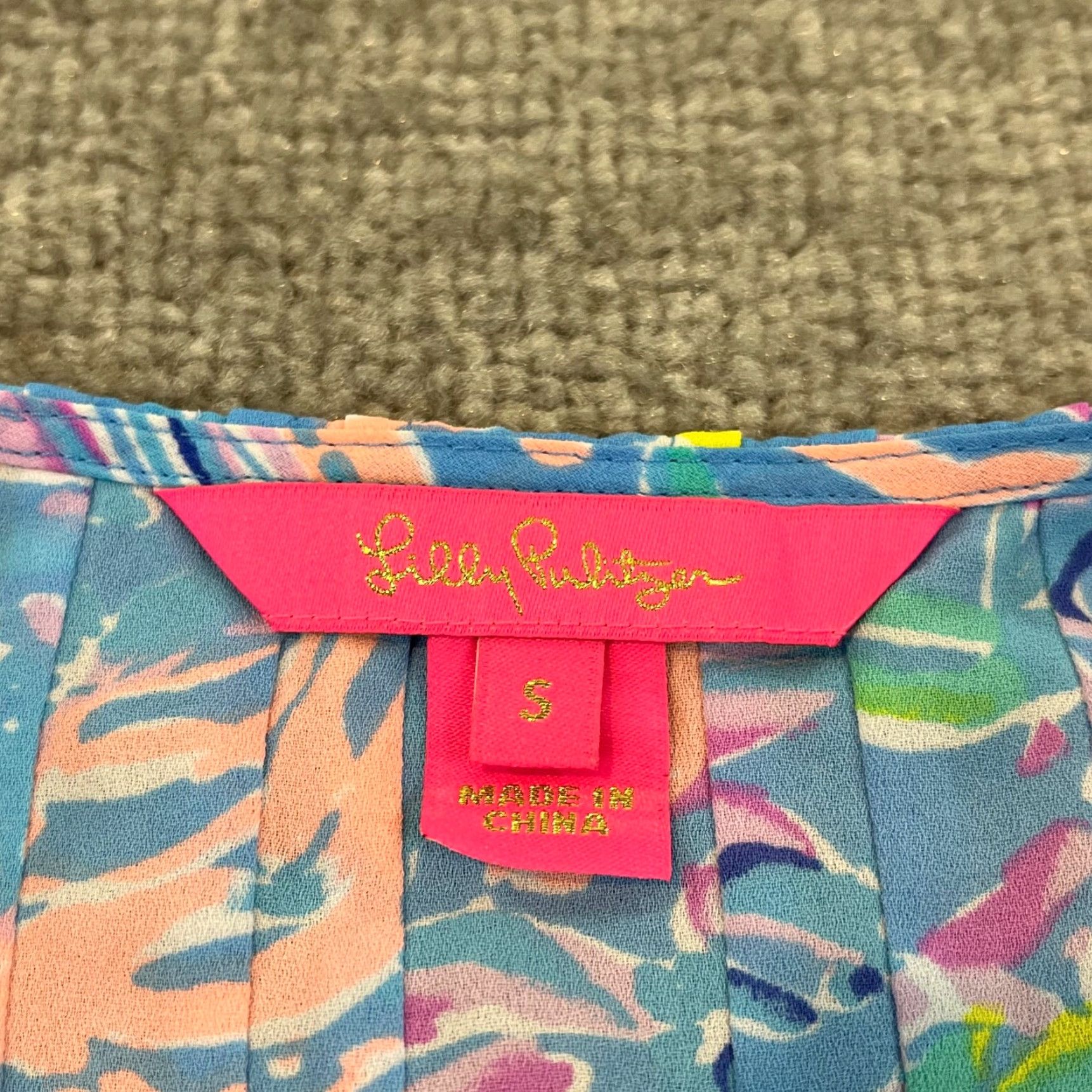 Lilly Pulitzer Lilly Pulitzer Top Women Small Marilina Tunic Floral Pleated Flowy Pullover Prep Shirt Size S / US 4 / IT 40 - 2 Thumbnail