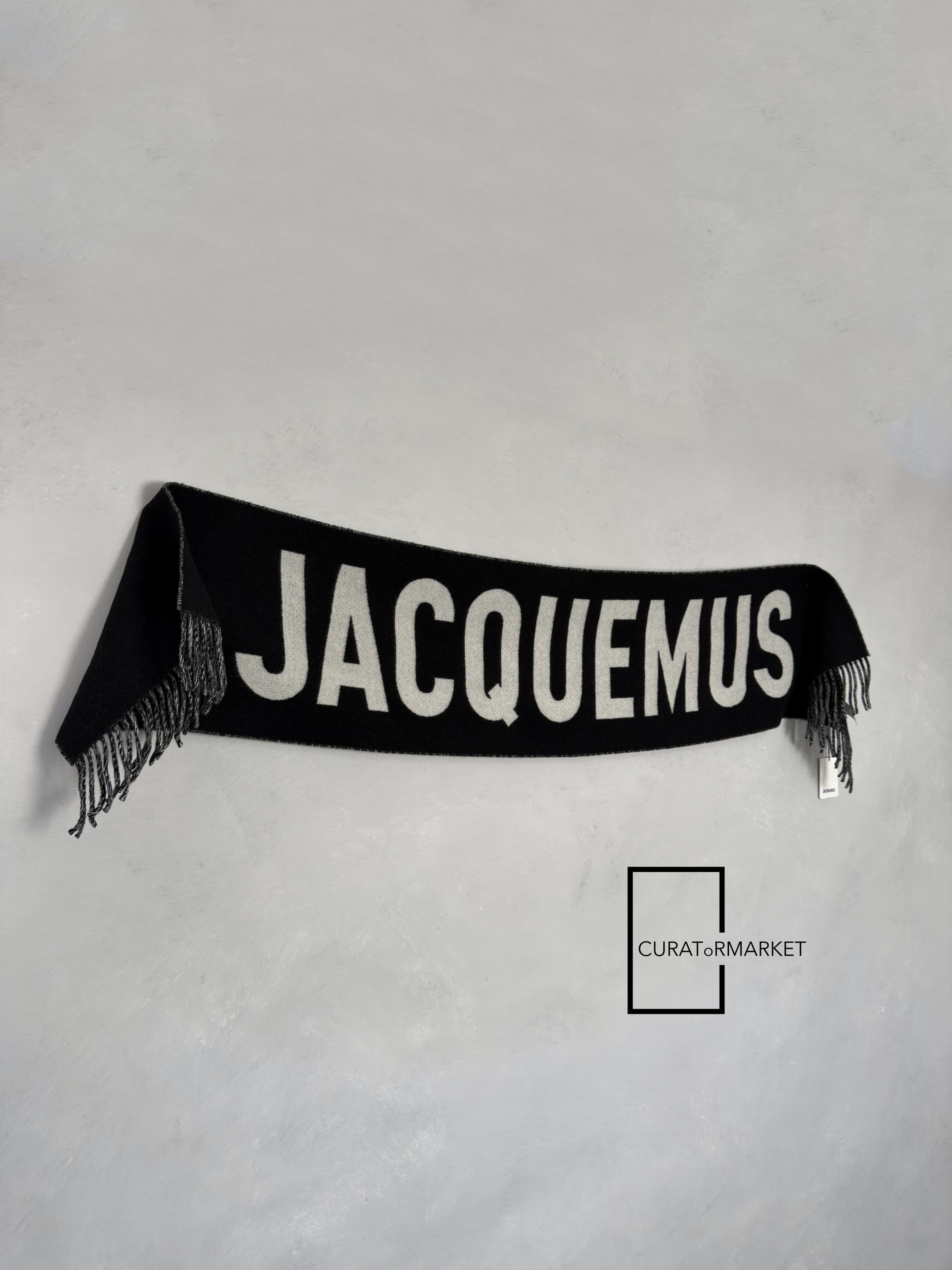 Jacquemus Contrast Iconic Logo Felted Wool Black Scarf FW25 Le Palmier Size ONE SIZE - 1 Thumbnail
