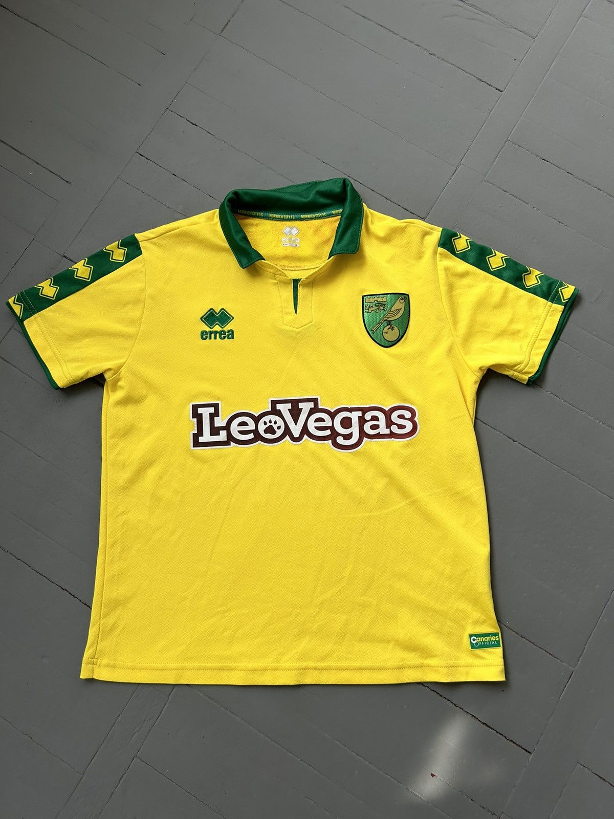 Errea Errea FC Norwich city England soccer jersey Size US S / EU 44-46 / 1 - 1 Thumbnail