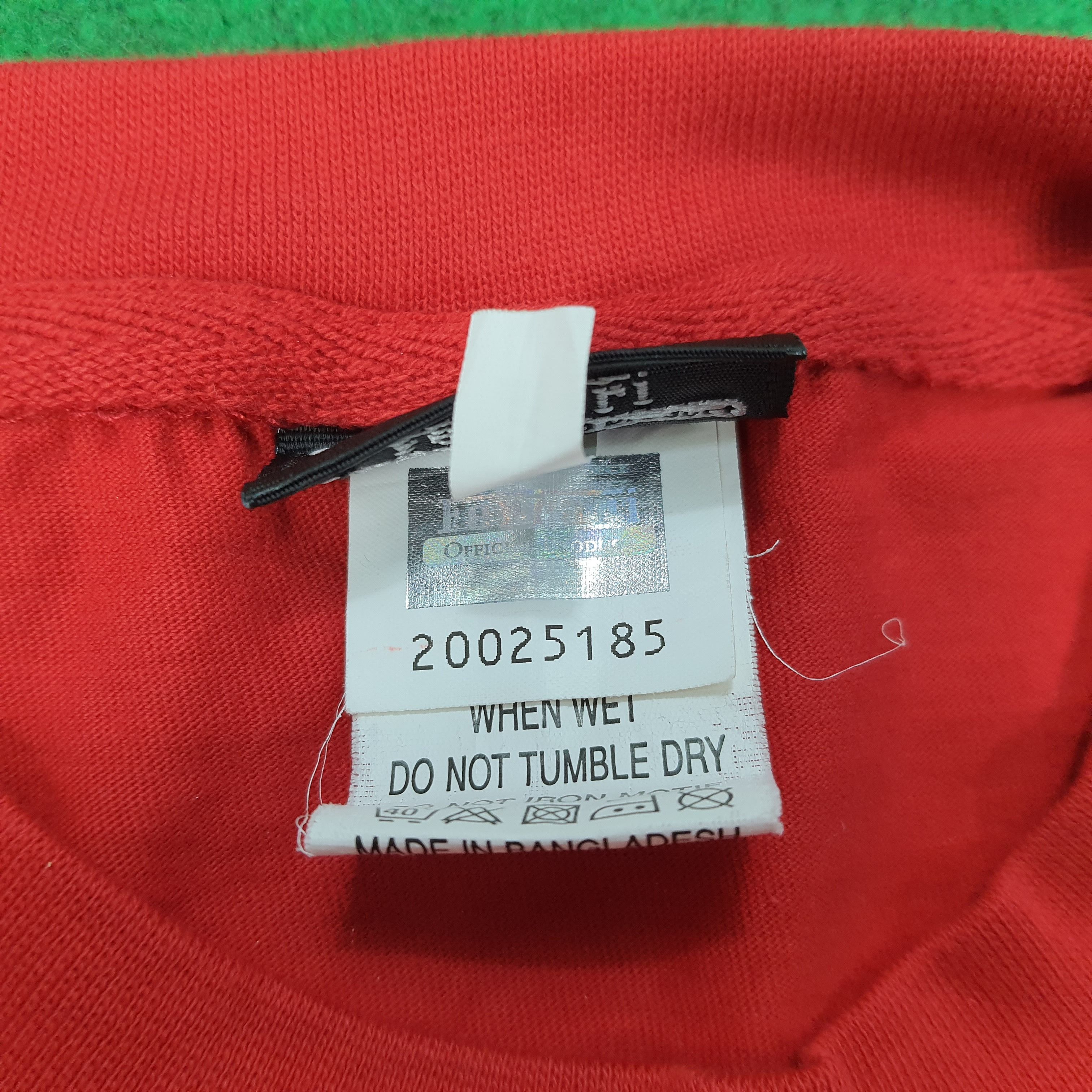 Ferrari × Vintage Vintage F1 Ferrari Racing Motorsports Formula 1 Tshirt Size US L / EU 52-54 / 3 - 5 Thumbnail