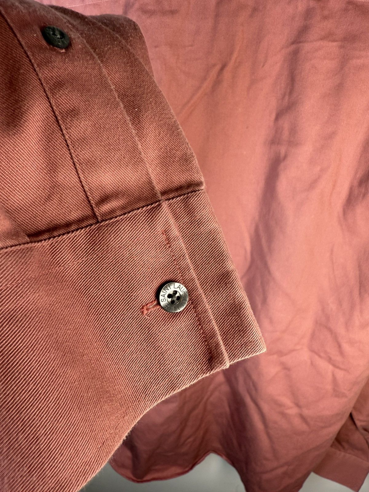Yves Saint Laurent Pinky Heavy YSL Shirt Cotton Size US M / EU 48-50 / 2 - 15 Thumbnail