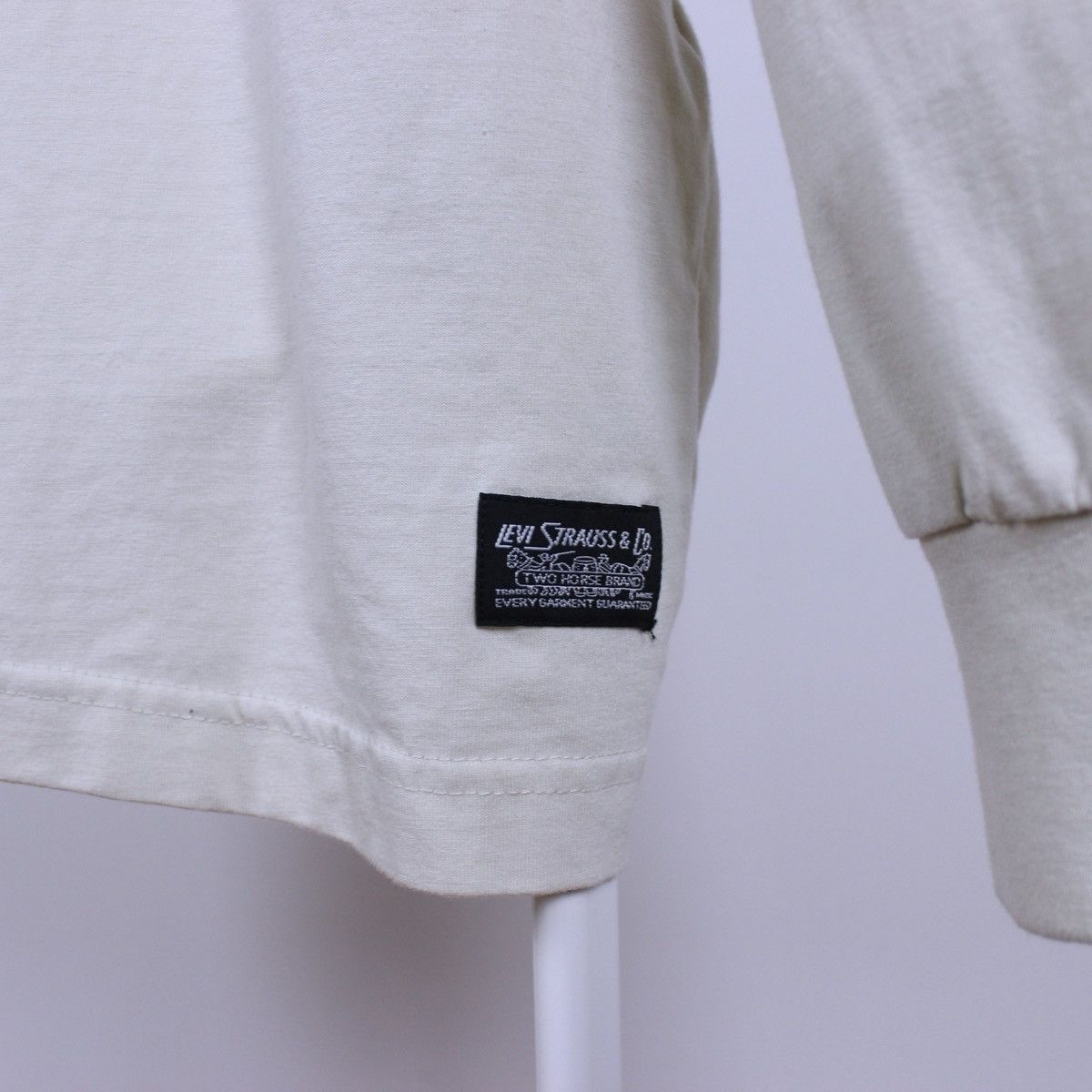 Levi's Levi’s Long Sleeve T-Shirt Size US L / EU 52-54 / 3 - 5 Thumbnail