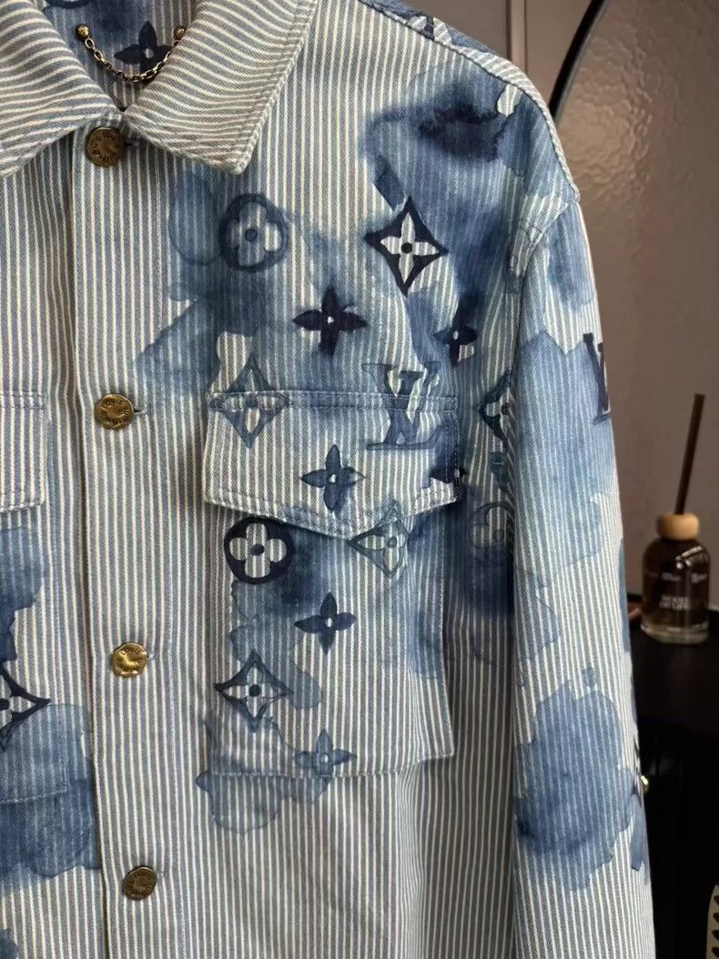 Louis Vuitton louis vuitton Ink Rendering Striped Denim Jacket 2501-Next Size US M / EU 48-50 / 2 - 3 Thumbnail