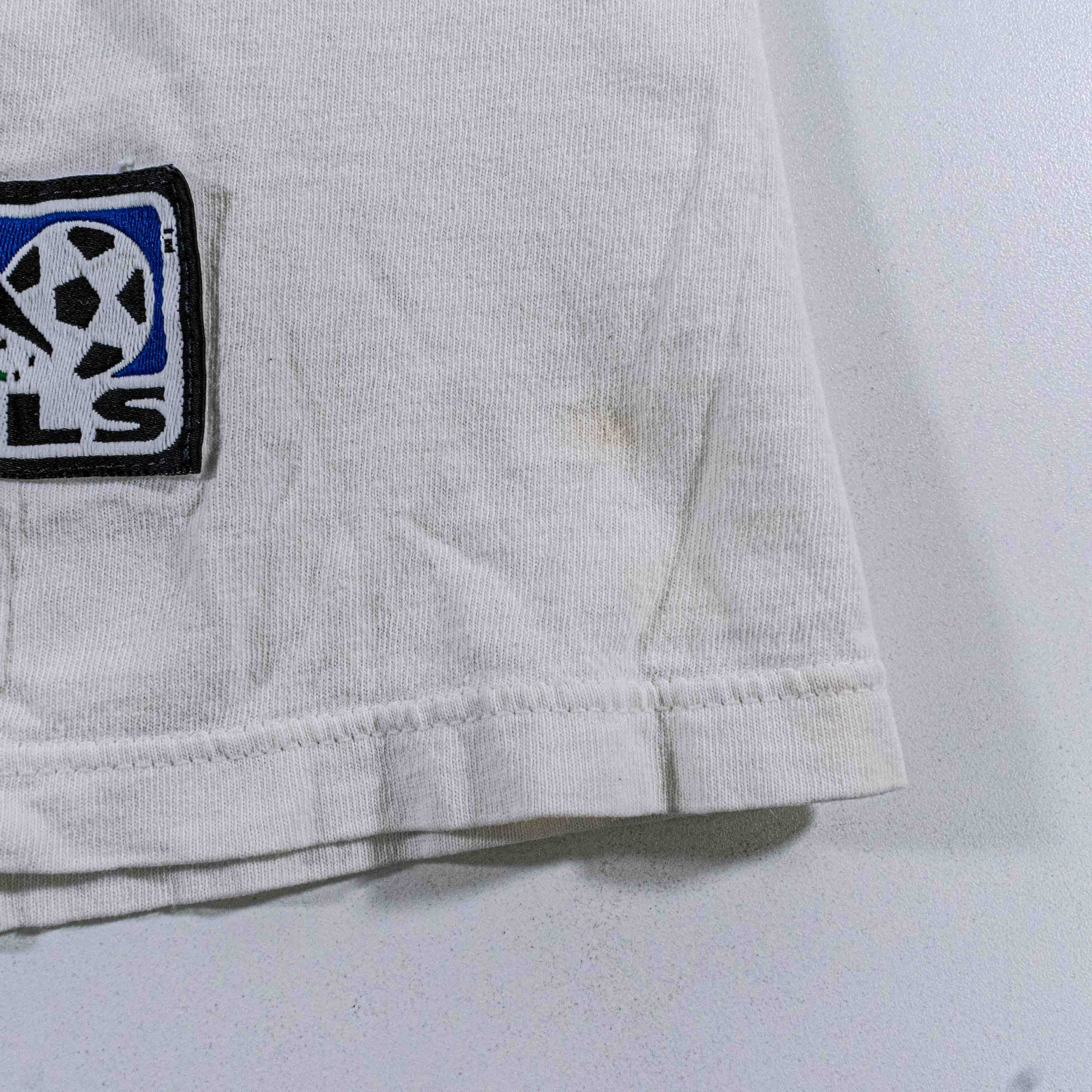 Nike NIKE New York MetroStars Taxi Swoosh T-Shirt Distressed Size US XXL / EU 58 / 5 - 4 Thumbnail