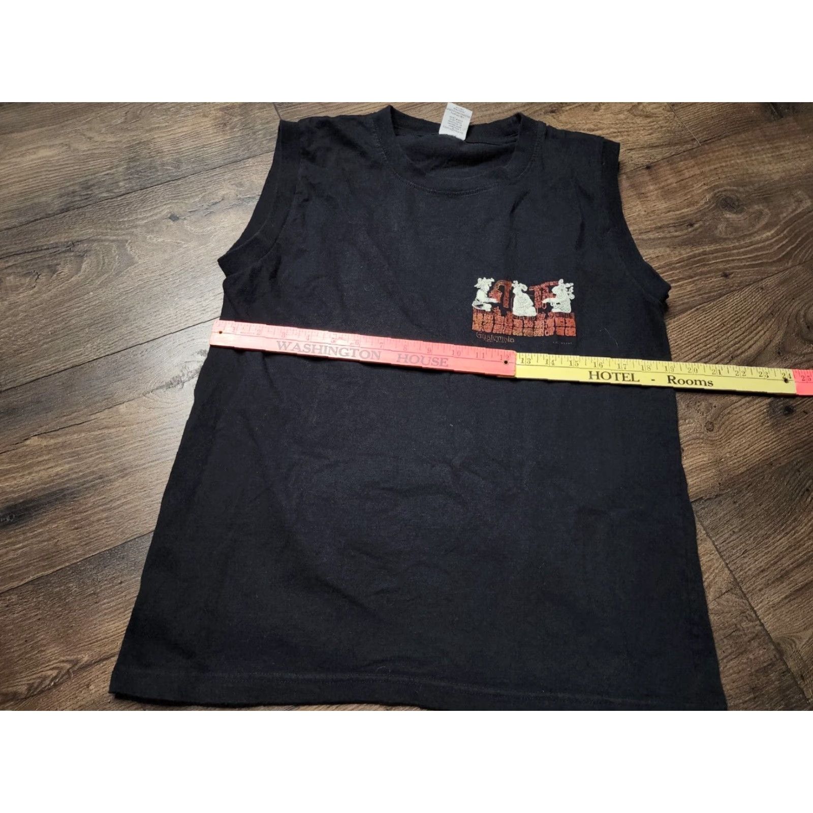 Vintage VINTAGE El Quatzel Mens T-Shirt Tank Top Aztec Double-Sided Black L Crew Neck Sleeveless Guatemala Los Mayas Souvenir Shirt Mens Size US L / EU 52-54 / 3 - 3 Thumbnail