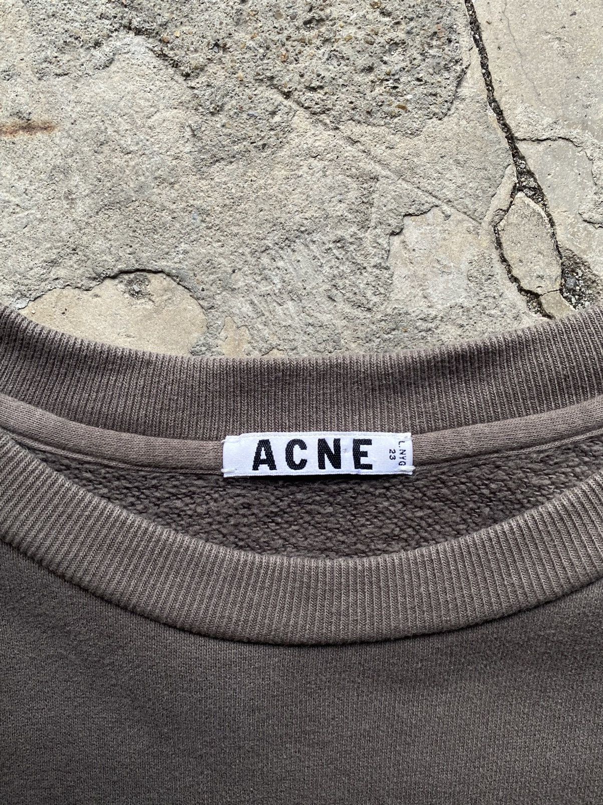 Acne Studios Acne Studio Brian Patch Sweater Size M 27/28 Size US M / EU 48-50 / 2 - 3 Thumbnail