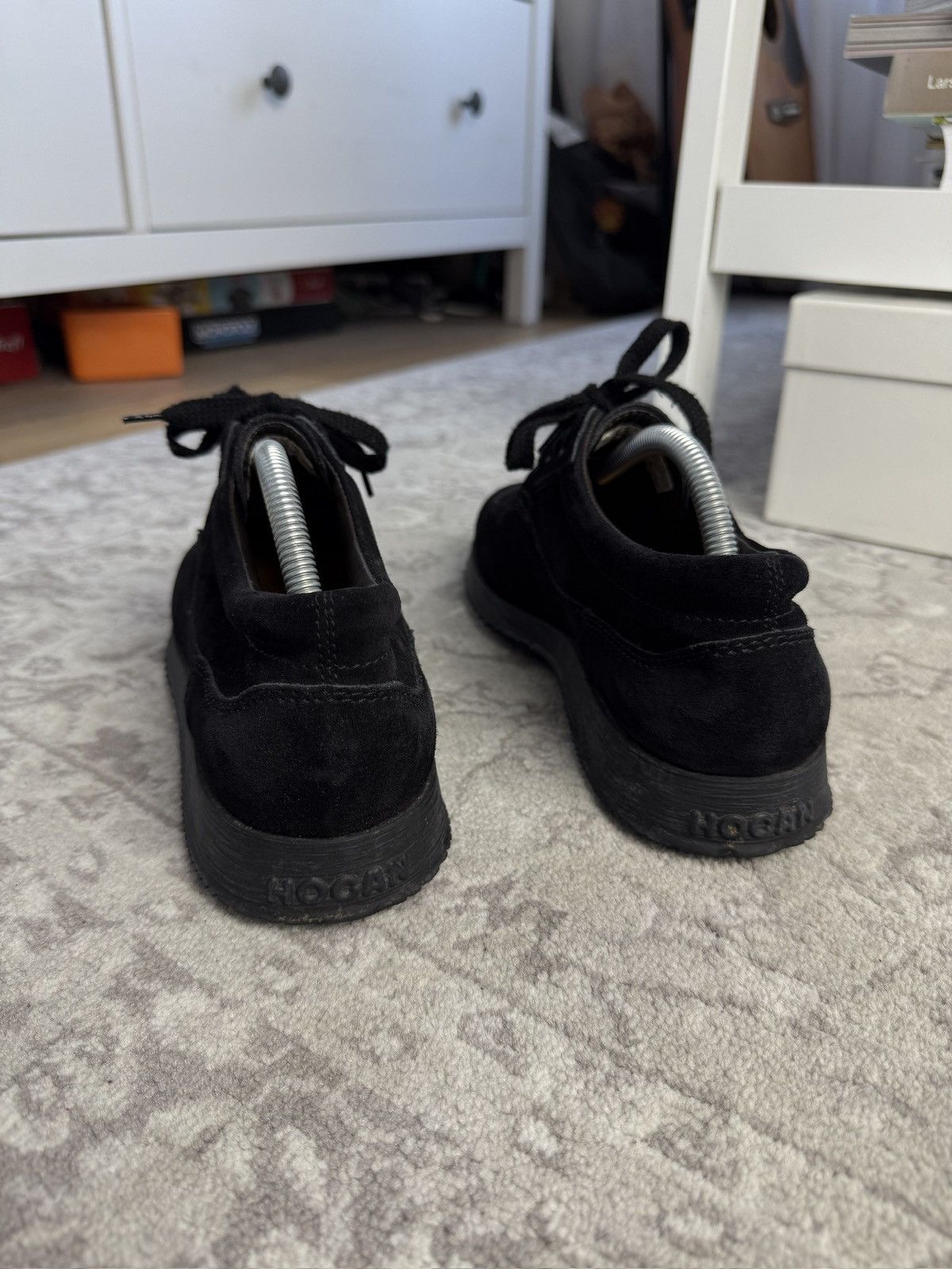 Designer × Hogan Hogan basic black suede shoes sneakers US7 designer casual Size US 7 / EU 40 - 5 Thumbnail
