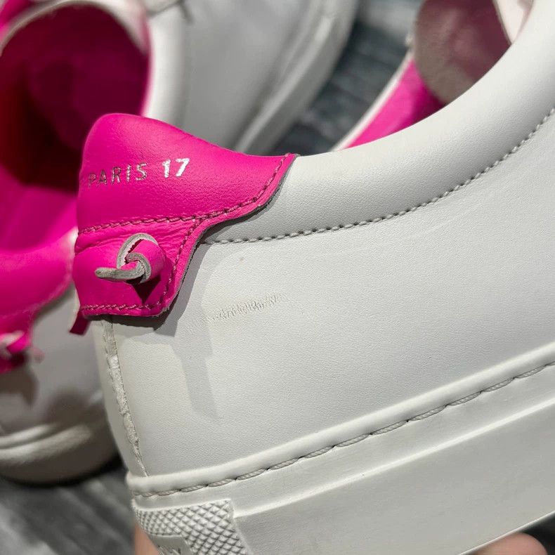 Givenchy Givenchy Flat shoes, white, size 37 Size US 5 / EU 37 - 7 Thumbnail