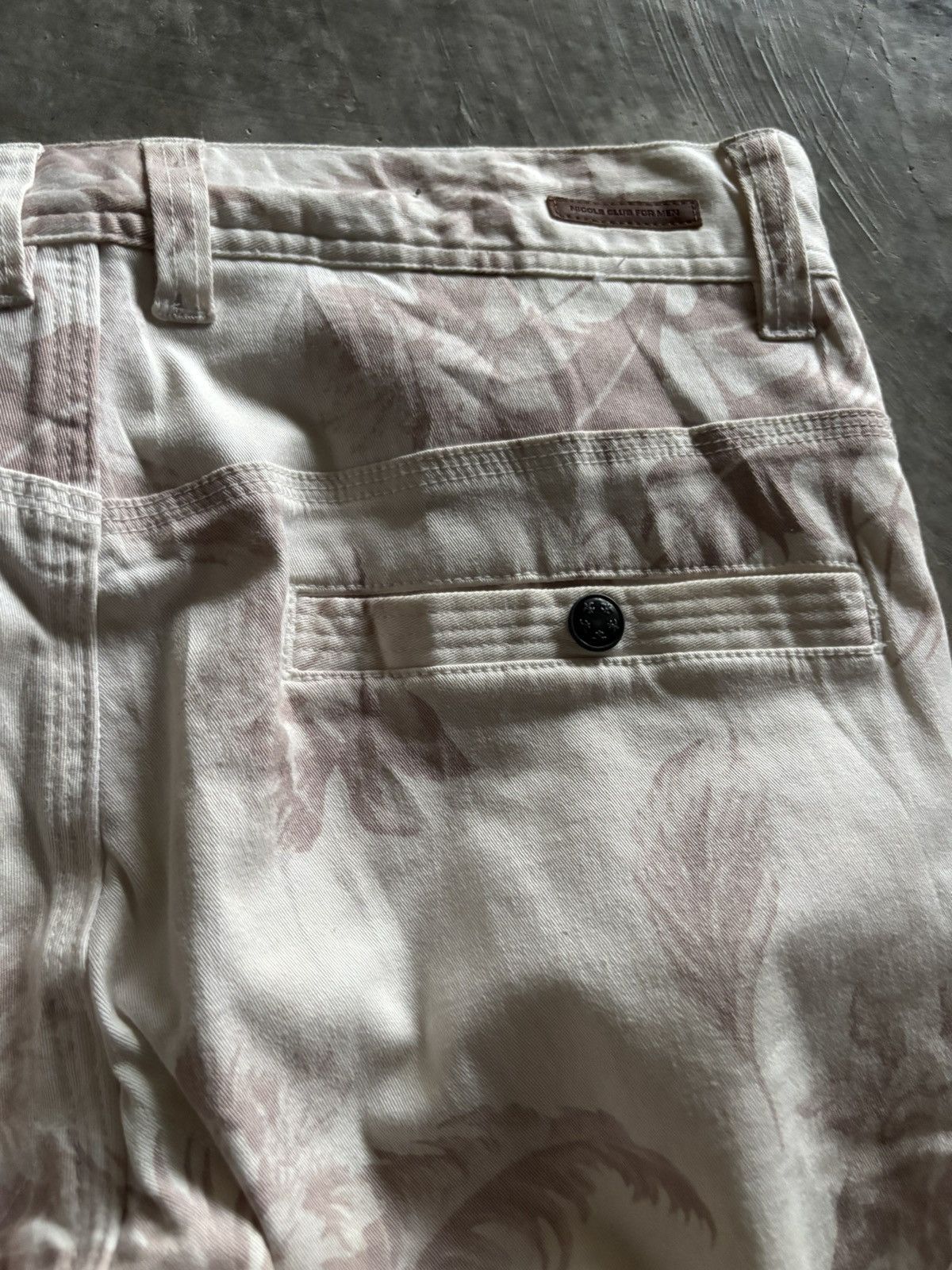 If Six Was Nine NICOLE CLUB FOR MEN flare floral cargo sick design Size US 31 - 21 Thumbnail