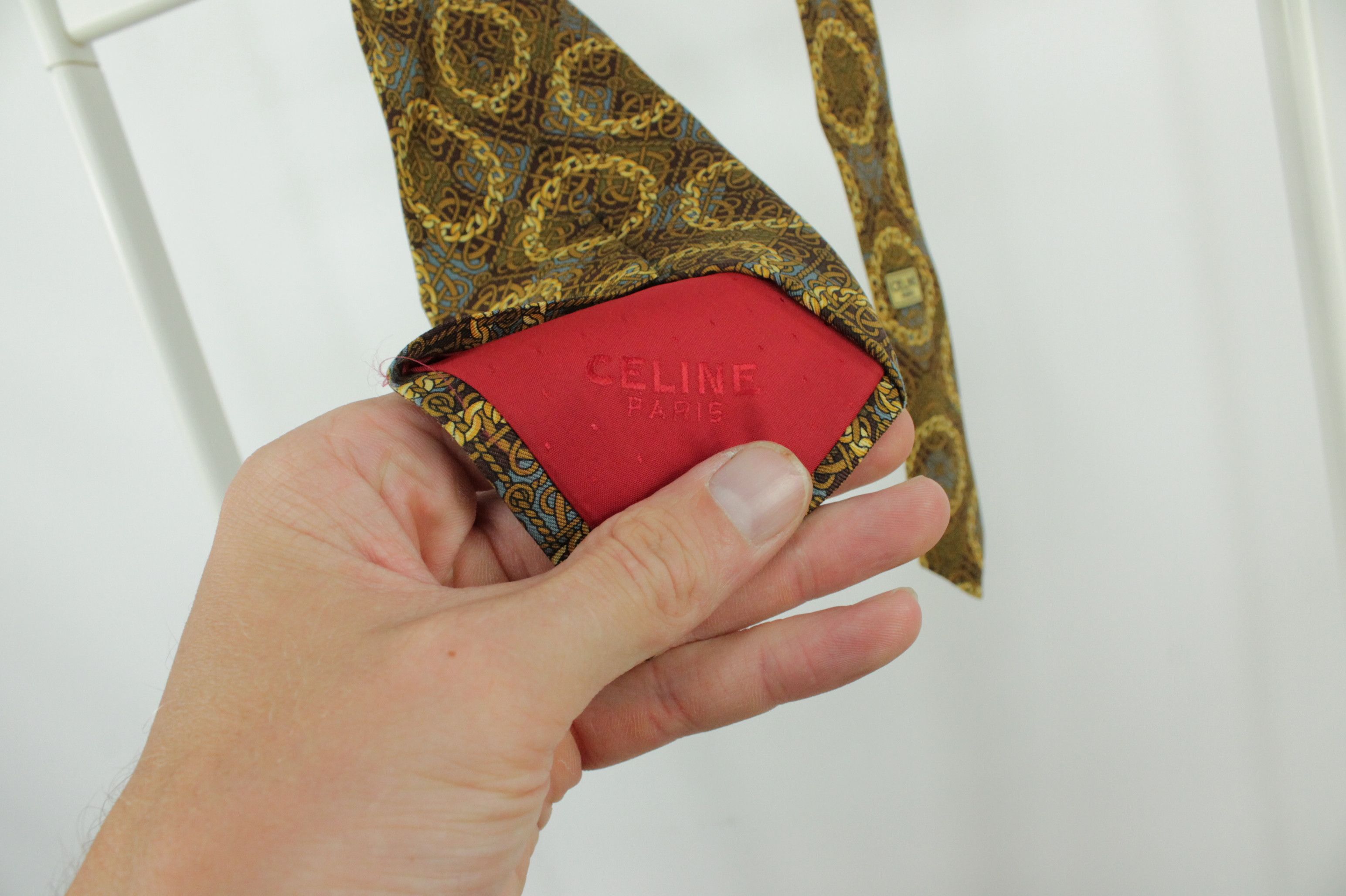 Celine × Designer × Vintage Vintage Celine Paris Gold Chain Silk Tie Size ONE SIZE - 3 Thumbnail