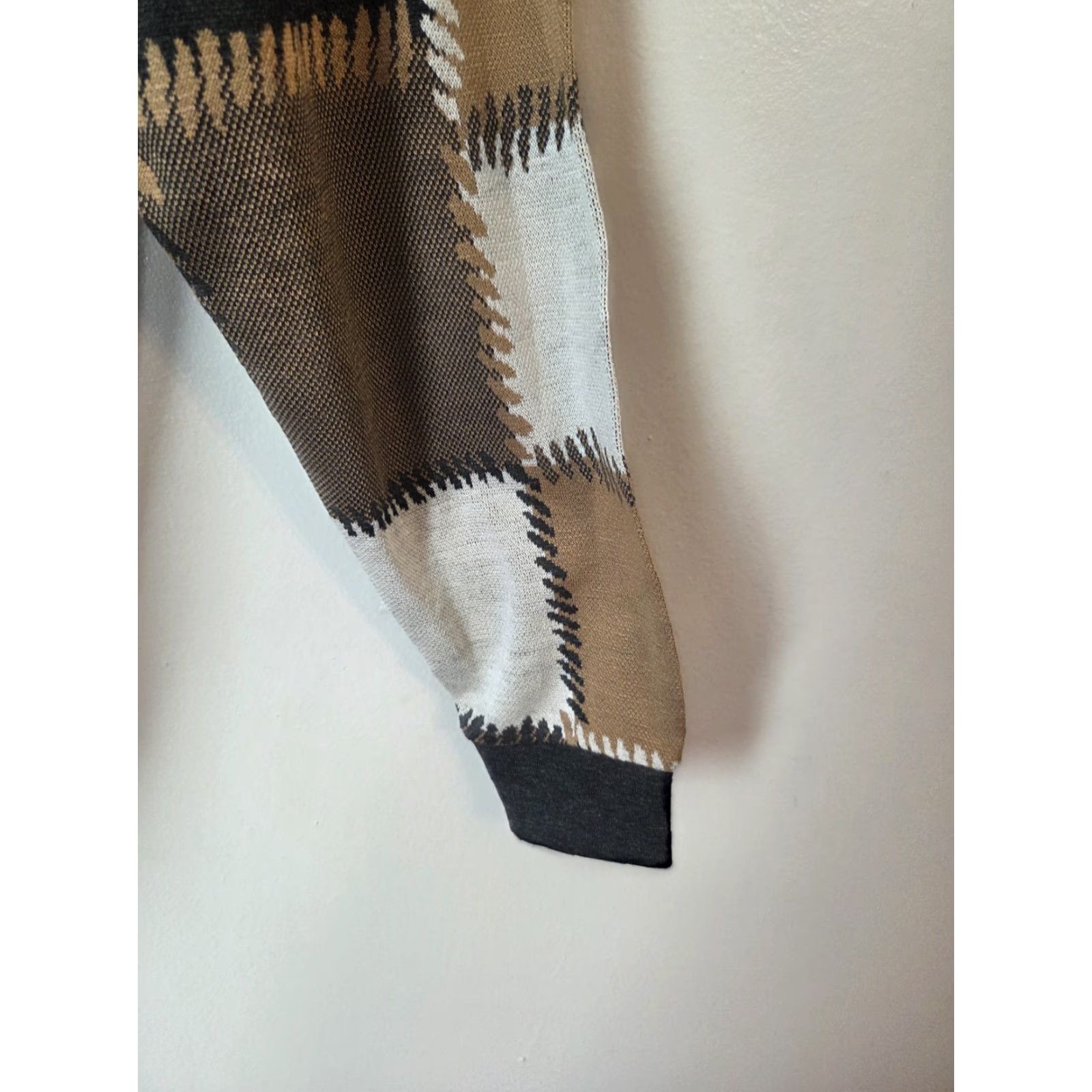 Vintage VINTAGE Cathy Daniels Patchwork Knit Turtleneck Sweater Size S Women Brown White Gray 90s Shoulder Pads Pullover Knit Casual Womens Size S / US 4 / IT 40 - 5 Thumbnail