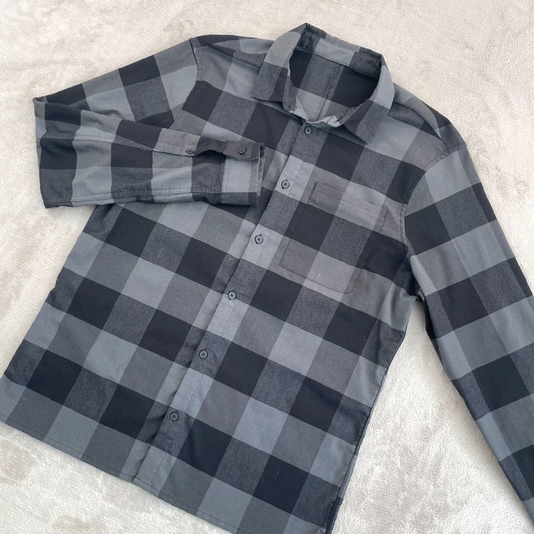 Lululemon Lululemon Masons Peak Flannel Shirt Men Large Black Grey Buffalo Plaid Size US L / EU 52-54 / 3 - 2 Thumbnail