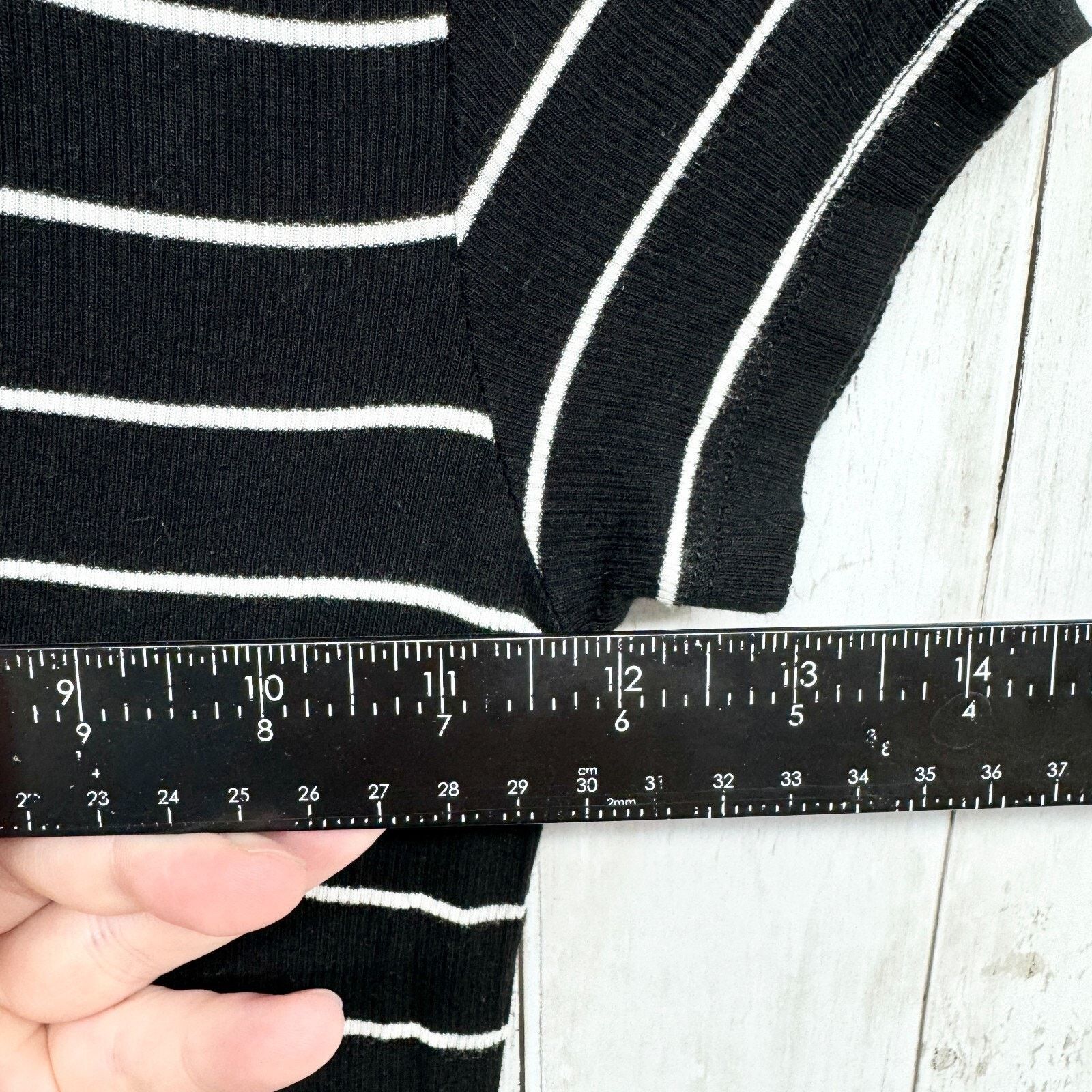 American Eagle Outfitters American Eagle Outfitters Soft & Sexy Dress XS Short Sleeve Size XS / US 0-2 / IT 36-38 - 3 Thumbnail