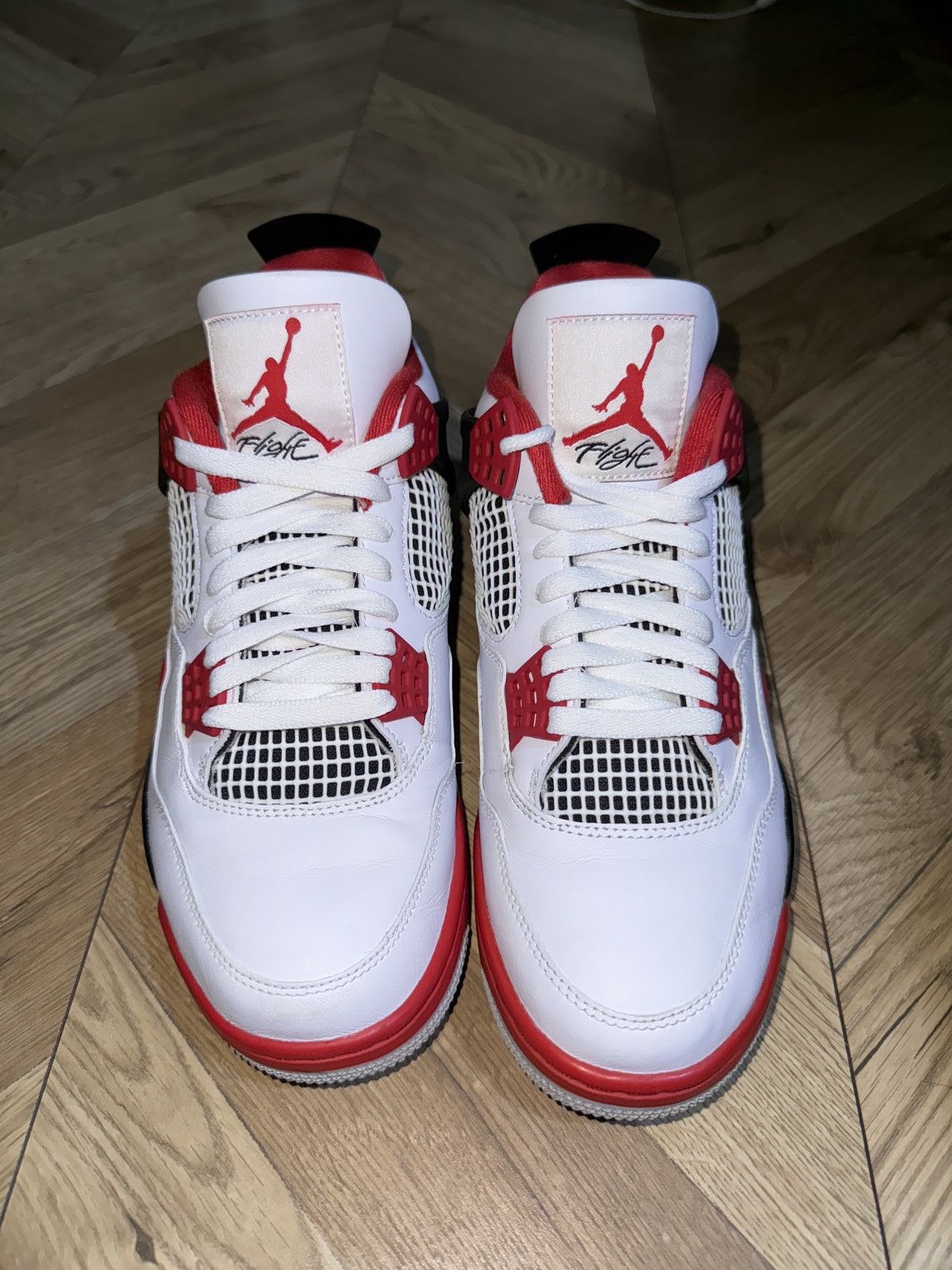 Jordan Brand JORDAN 4 Fire red Size 9.5US 2020 Size US 9.5 / EU 42-43 - 1 Thumbnail
