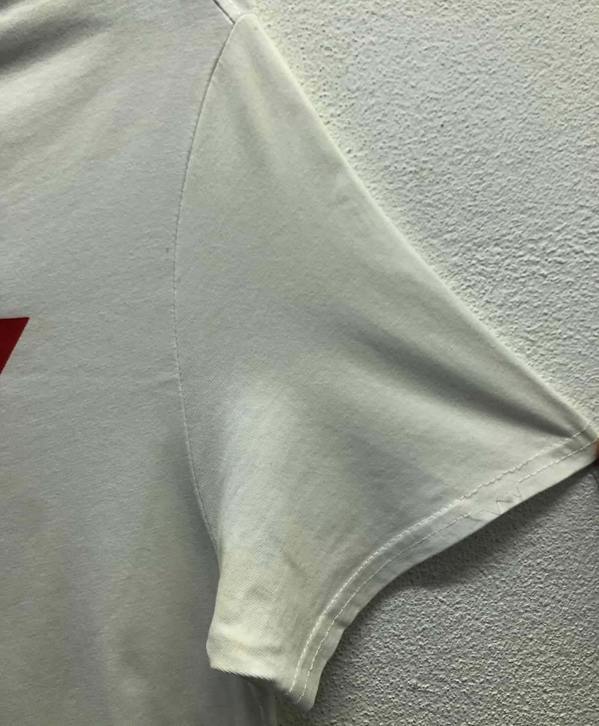 Guess Guess Los Angeles Slim Fit T-Shirt Size US S / EU 44-46 / 1 - 6 Thumbnail