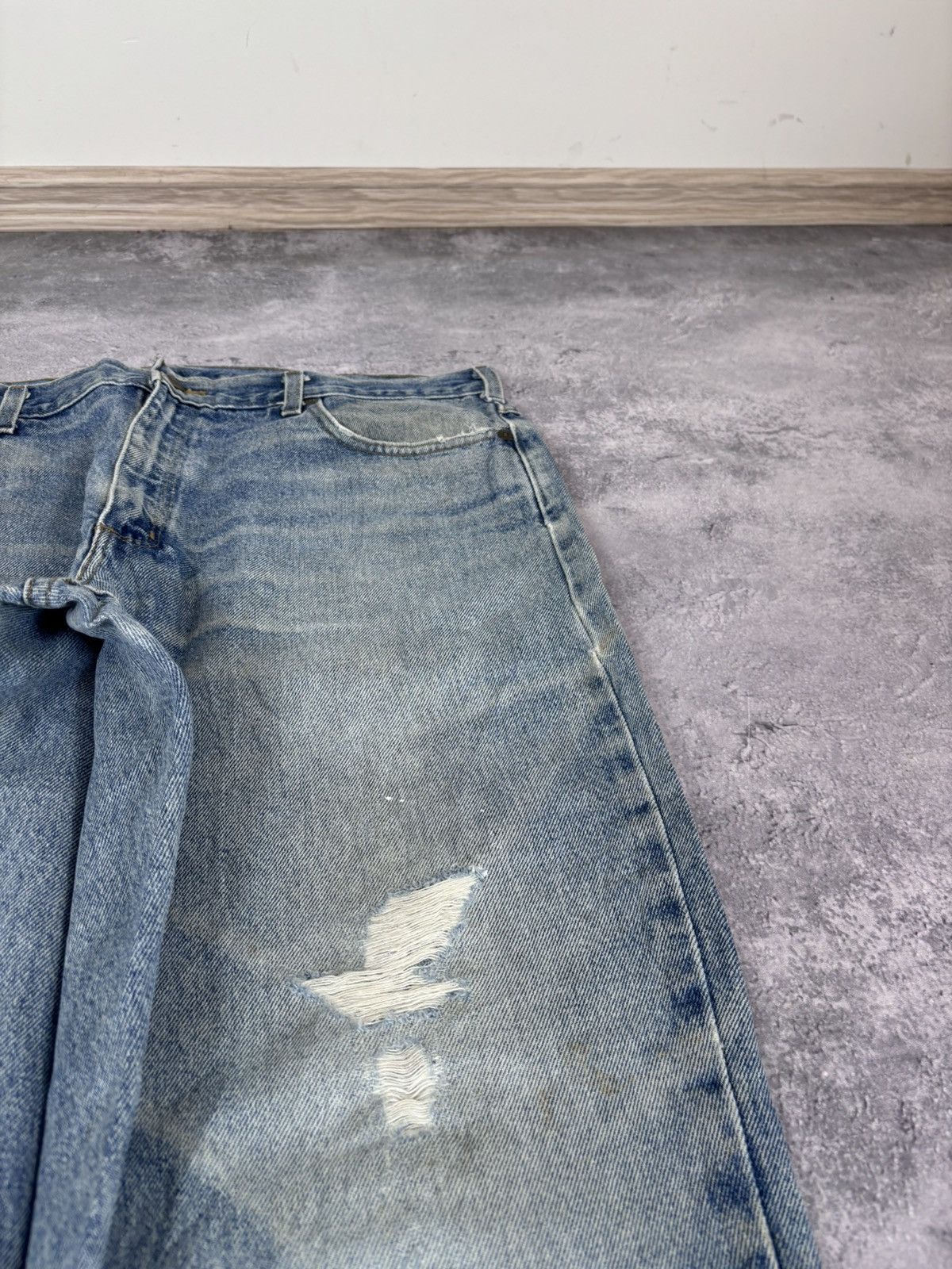 Carhartt Vintage Carhartt Men’s Denim Jeans Faded Light Blue Workwear Size US 38 / EU 54 - 13 Thumbnail