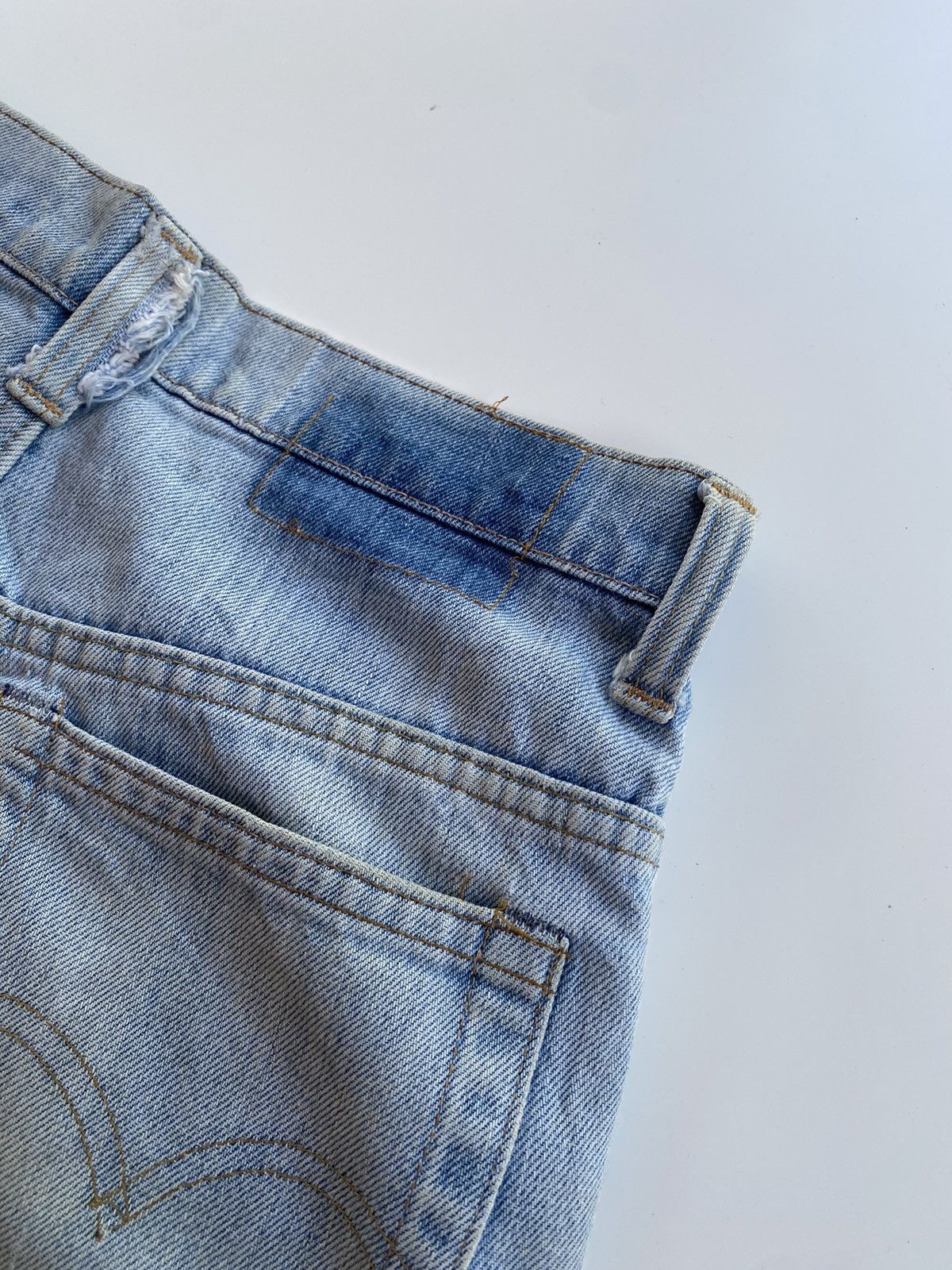 Levi's × Vintage Vintage Levis 501 Light Blue ( Zip Talon ) Size US 28 / EU 44 - 8 Thumbnail