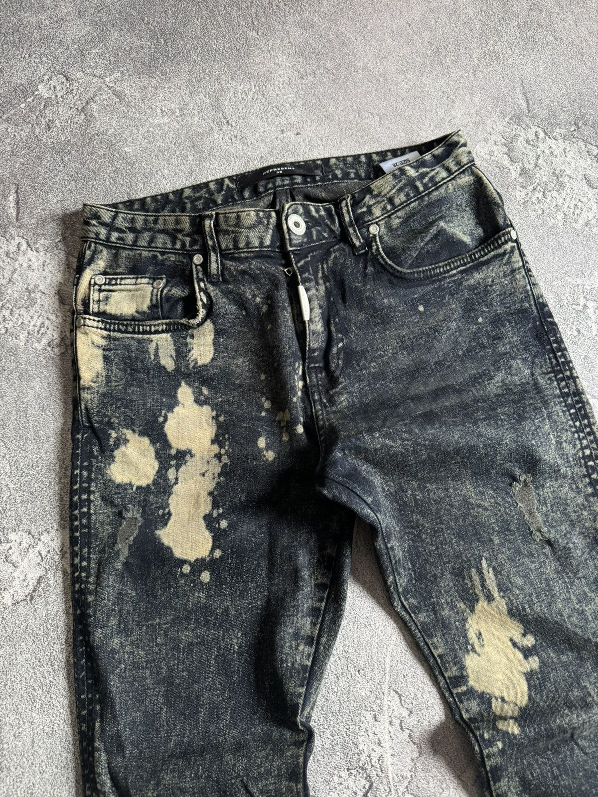 Represent Clo. Represent clo 28size essential denim pants jeans trousers 👖 Size US 28 / EU 44 - 9 Thumbnail