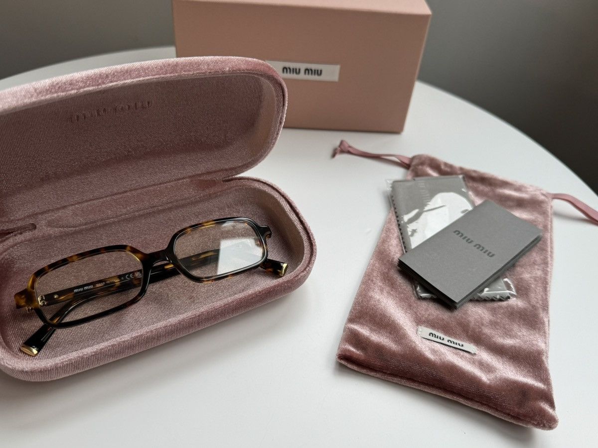Miu Miu × Vintage NEW Miu Miu sunglasses SMU 11ZS 14L-08N Size ONE SIZE - 7 Thumbnail
