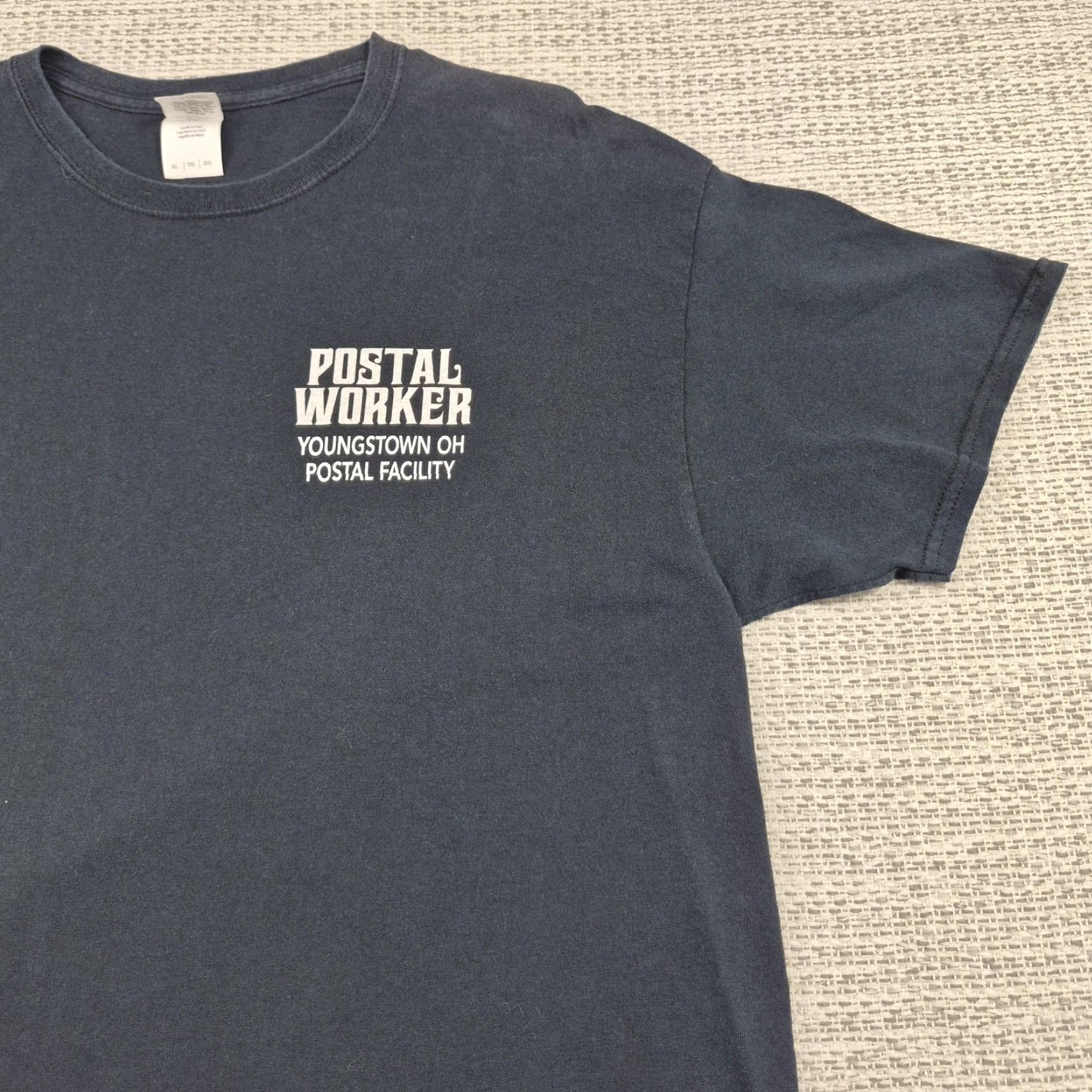 Gildan VINTAGE United States Postal Worker Shirt Mens XL Blue Youngstown OH Graphic Gildan Size US XL / EU 56 / 4 - 4 Thumbnail