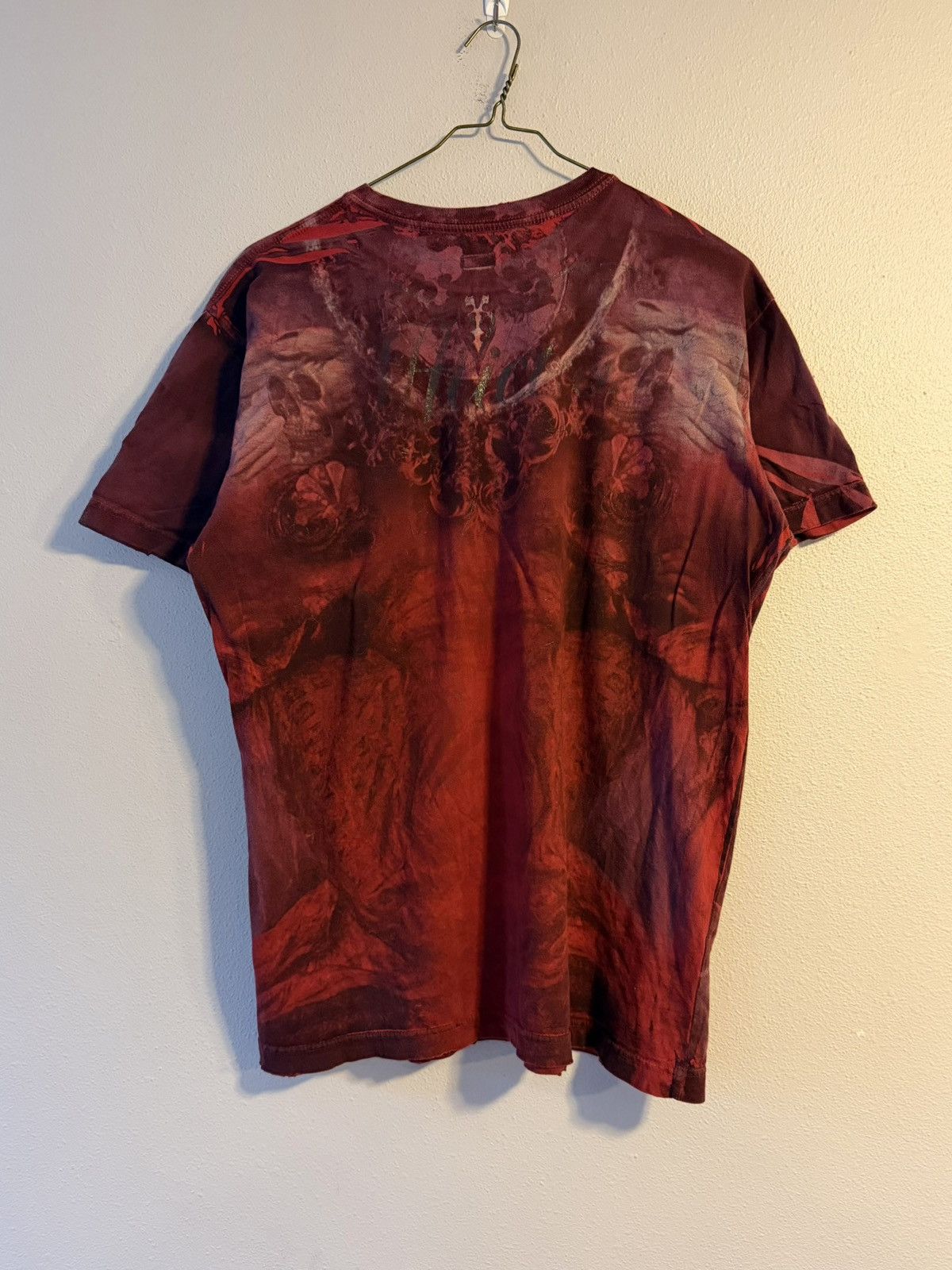 Affliction Y2K affliction royalty red fallen angel AOP grunge t shirt Size US L / EU 52-54 / 3 - 2 Thumbnail