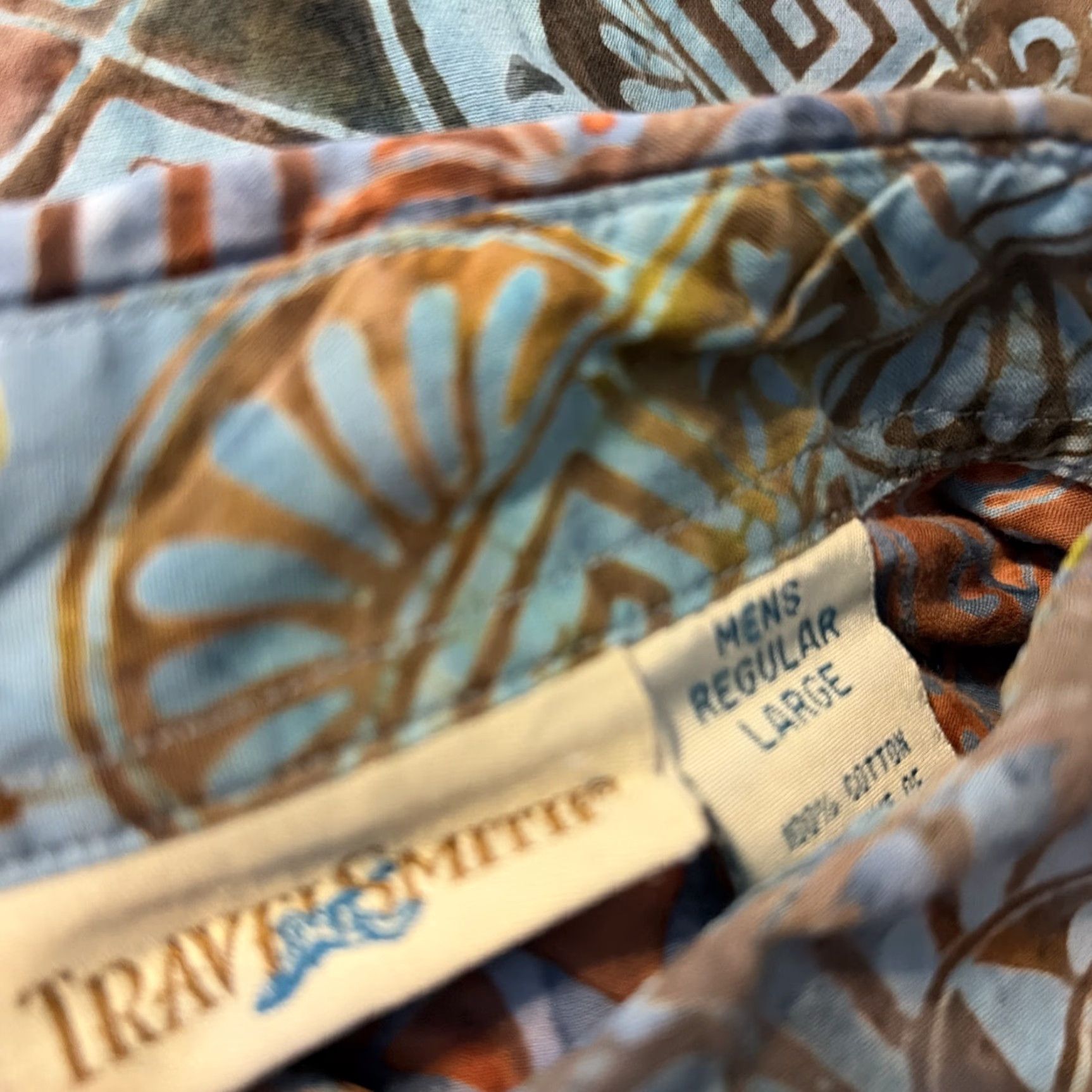 Vintage VINTAGE TravelSmith Button Up Hawaiian Shirt Large Blue Brown Tribal Print Mens Short Sleeve Size US L / EU 52-54 / 3 - 7 Thumbnail