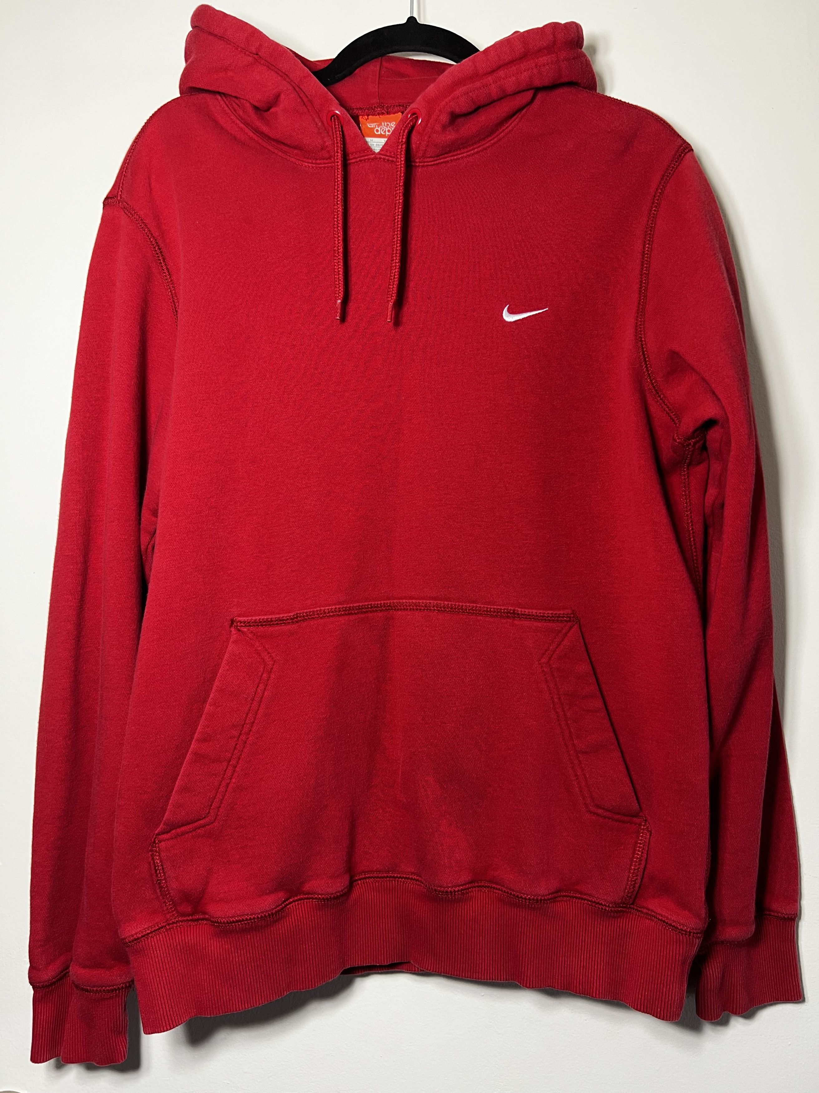 Nike Vintage Red Nike Swish Logo Pullover Hoodie Sweater Size US M / EU 48-50 / 2 - 1 Thumbnail
