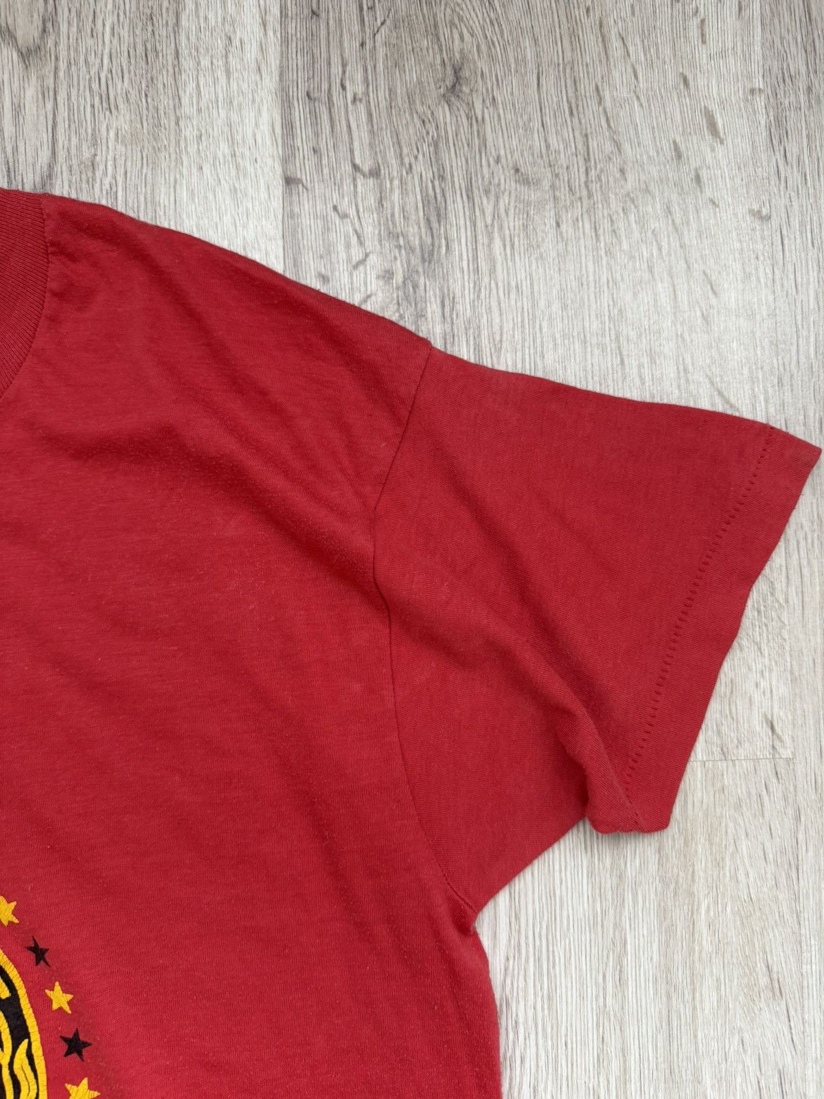 Other Vintage 80s KRUSH House Arrest Tee Single Stitch USA Rare Size US M / EU 48-50 / 2 - 3 Thumbnail