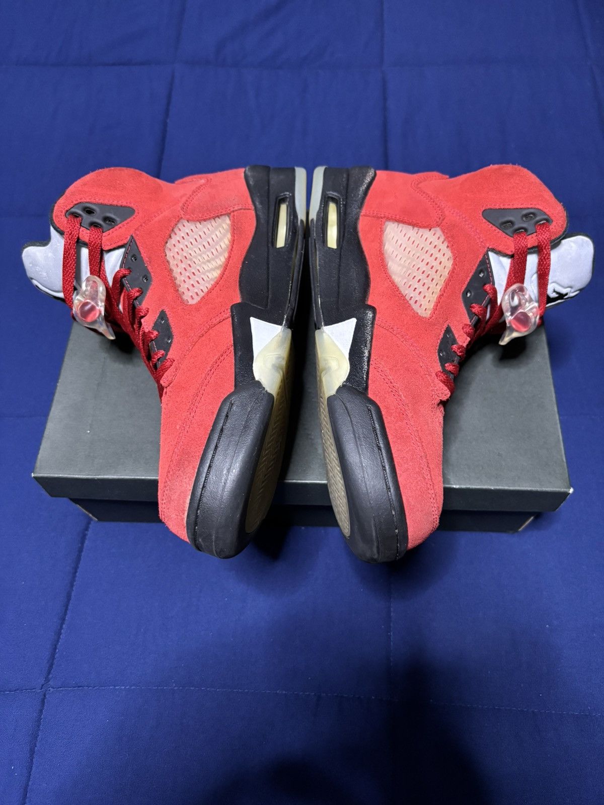 Jordan Brand Jordan 5 Retro Raging Bull 2021 Size 10 Size US 10 / EU 43 - 3 Thumbnail