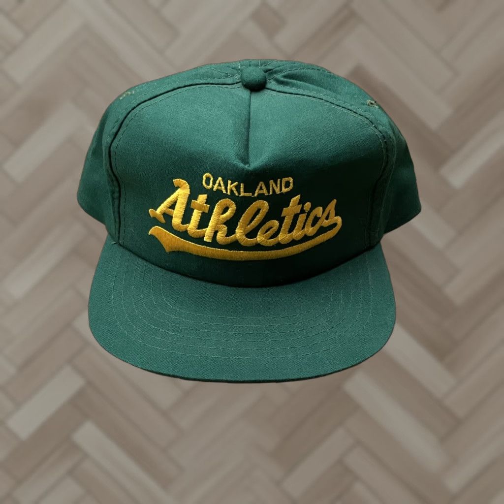 Sports Specialties VINTAGE Sports Specialties Oakland A’s Athletics Script Snapback Hat Size ONE SIZE - 1 Thumbnail