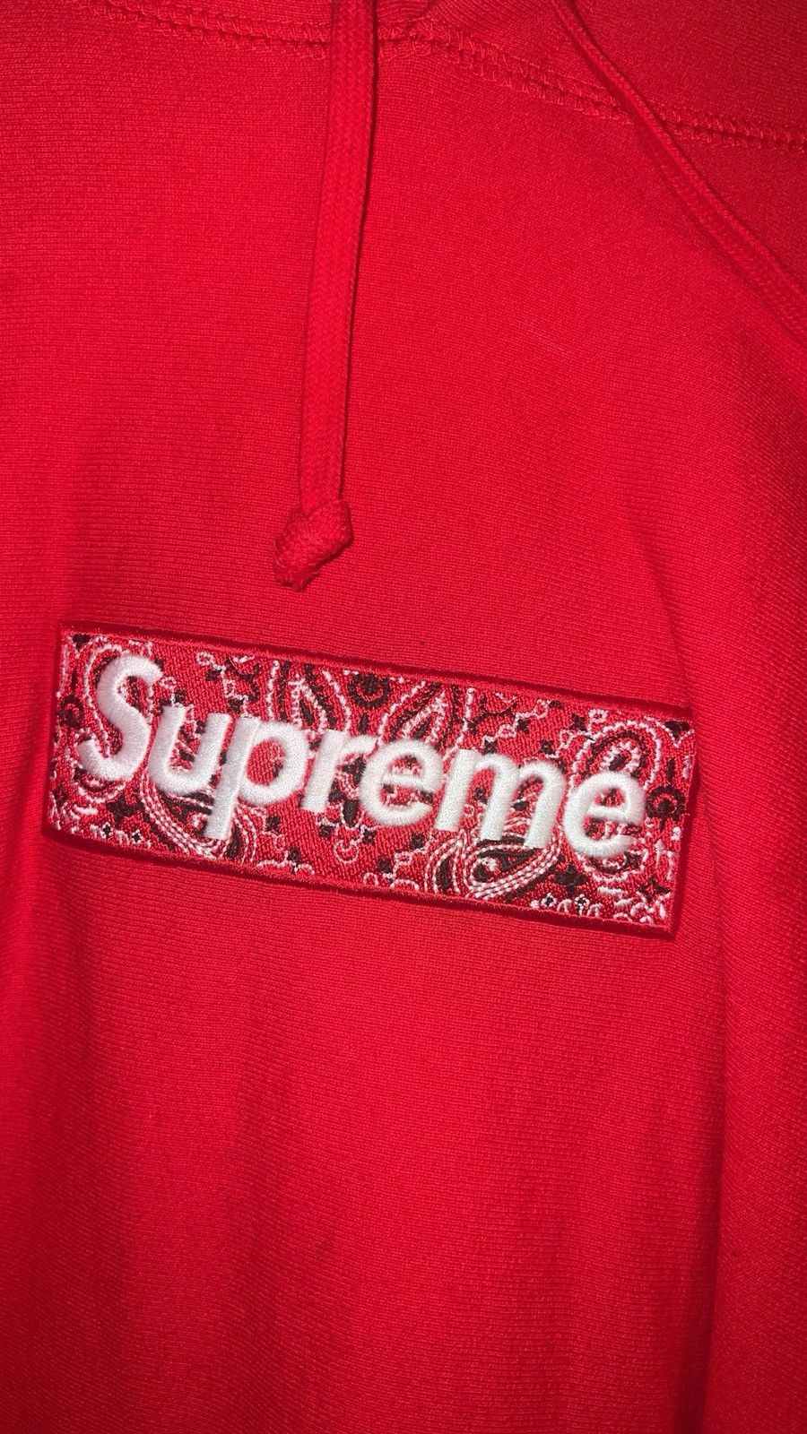 Supreme Supreme Bandana BL Red Size US XL / EU 56 / 4 - 1 Thumbnail
