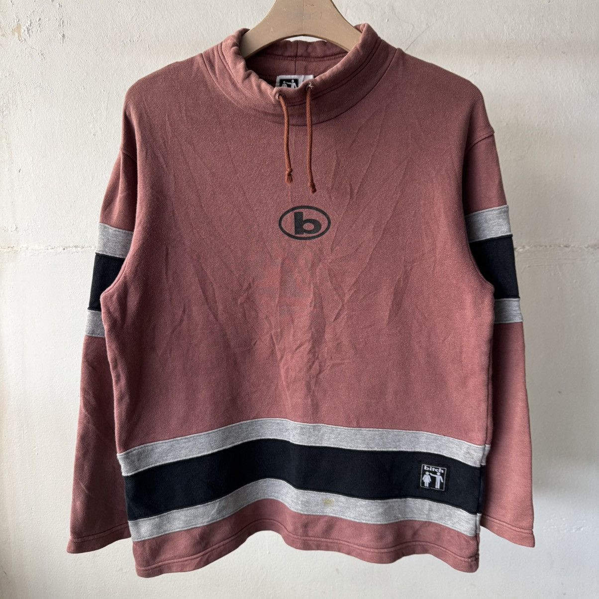 Vintage Vintage 90s Bitch Skateboard Sweatshirt Size US M / EU 48-50 / 2 - 3 Thumbnail