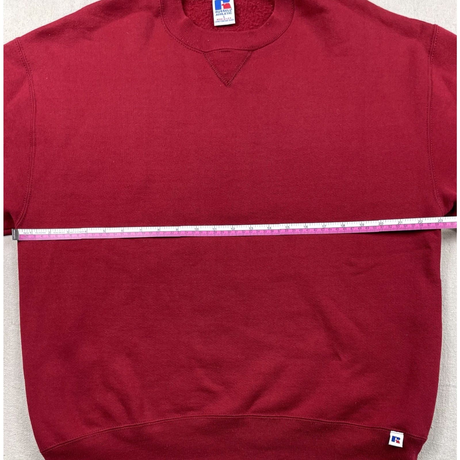 Russell Athletic VINTAGE Russell Athletic Sweatshirt Shirt Crewneck Mens L Red 90s Athletic Logo GOLF RUNNING SKIING Soccer USA - Size L Mens Size US L / EU 52-54 / 3 - 4 Thumbnail