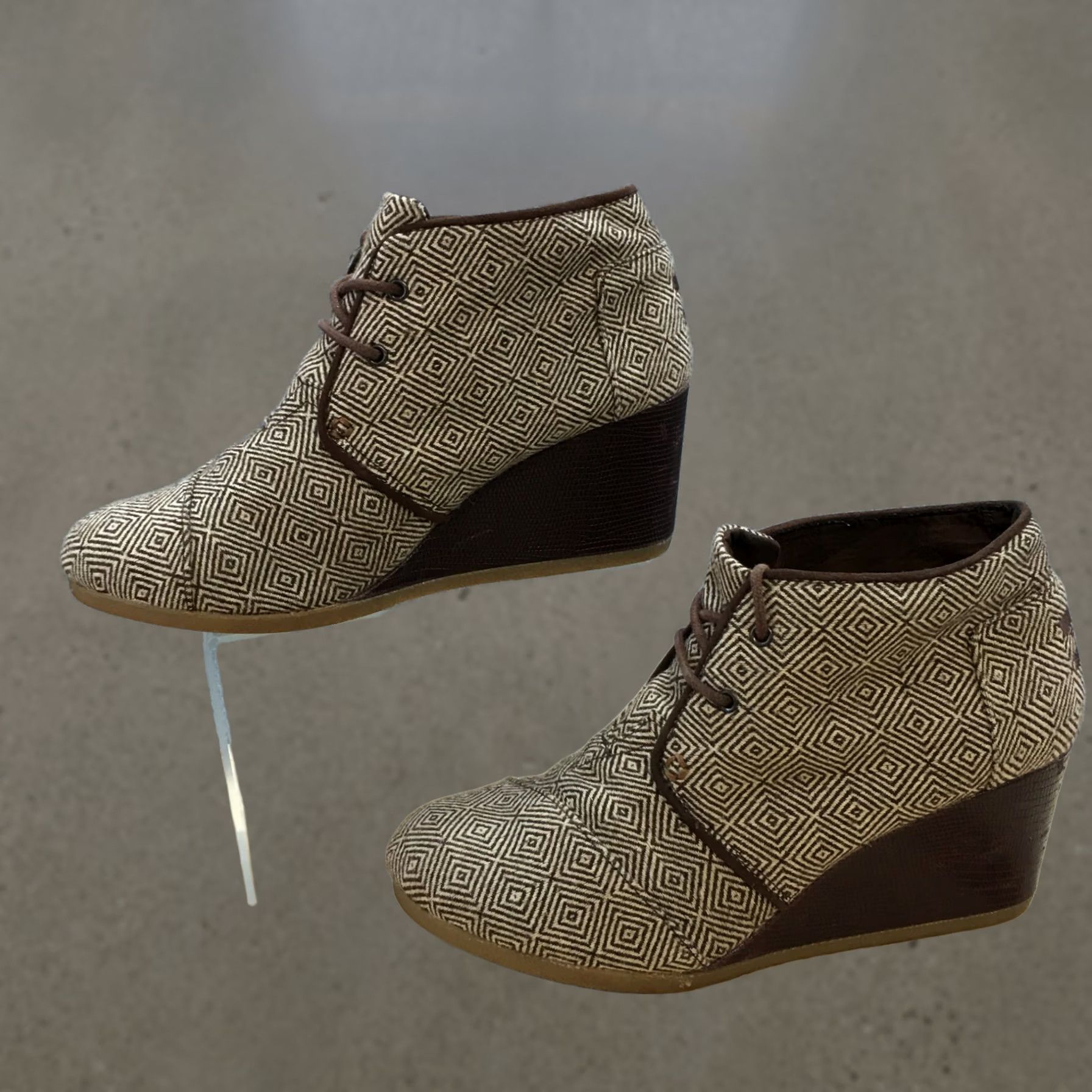 Toms Toms Boots Womens 9 Herringbone Desert Ankle Booties Brown Wedge Lace Up 690515 Size US 9 / IT 39 - 1 Thumbnail