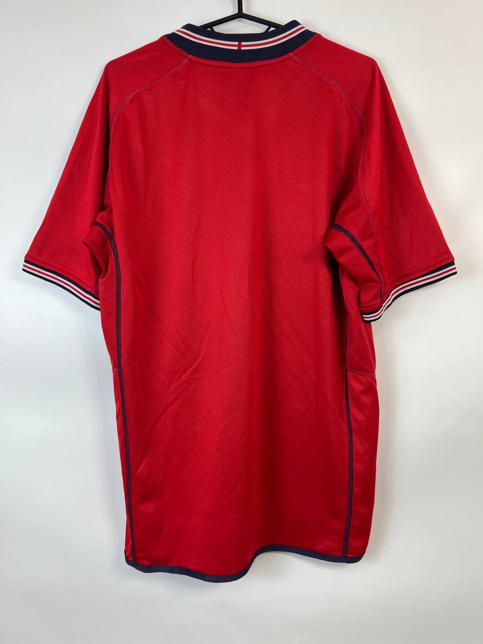 Umbro Umbro England 2002 Away Football Shirt Reversible Sz L Size US L / EU 52-54 / 3 - 6 Thumbnail