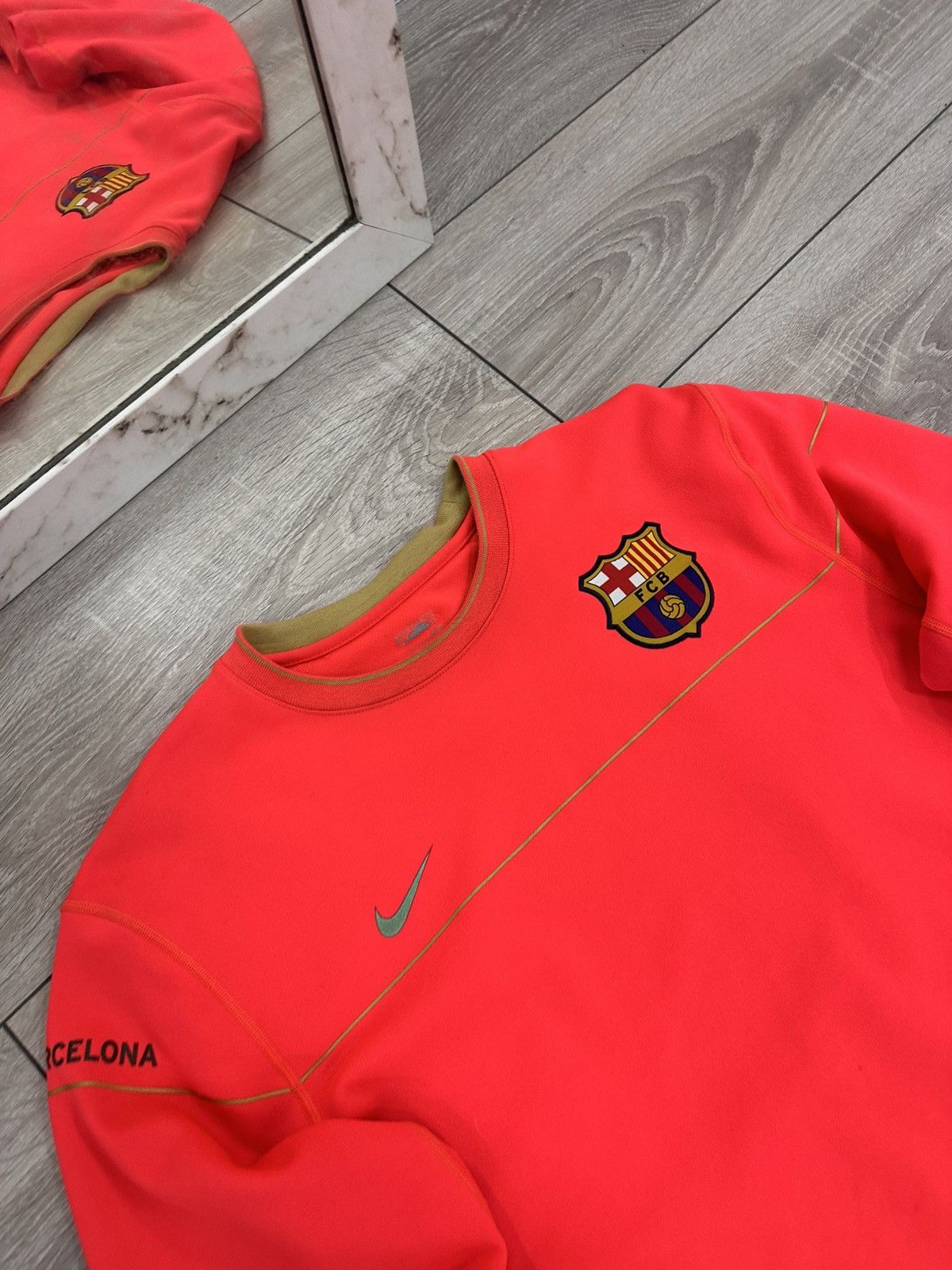 Nike Nike Barcelona Vintage Soccer Longsleeve Blokecore Drill Size US L / EU 52-54 / 3 - 7 Thumbnail