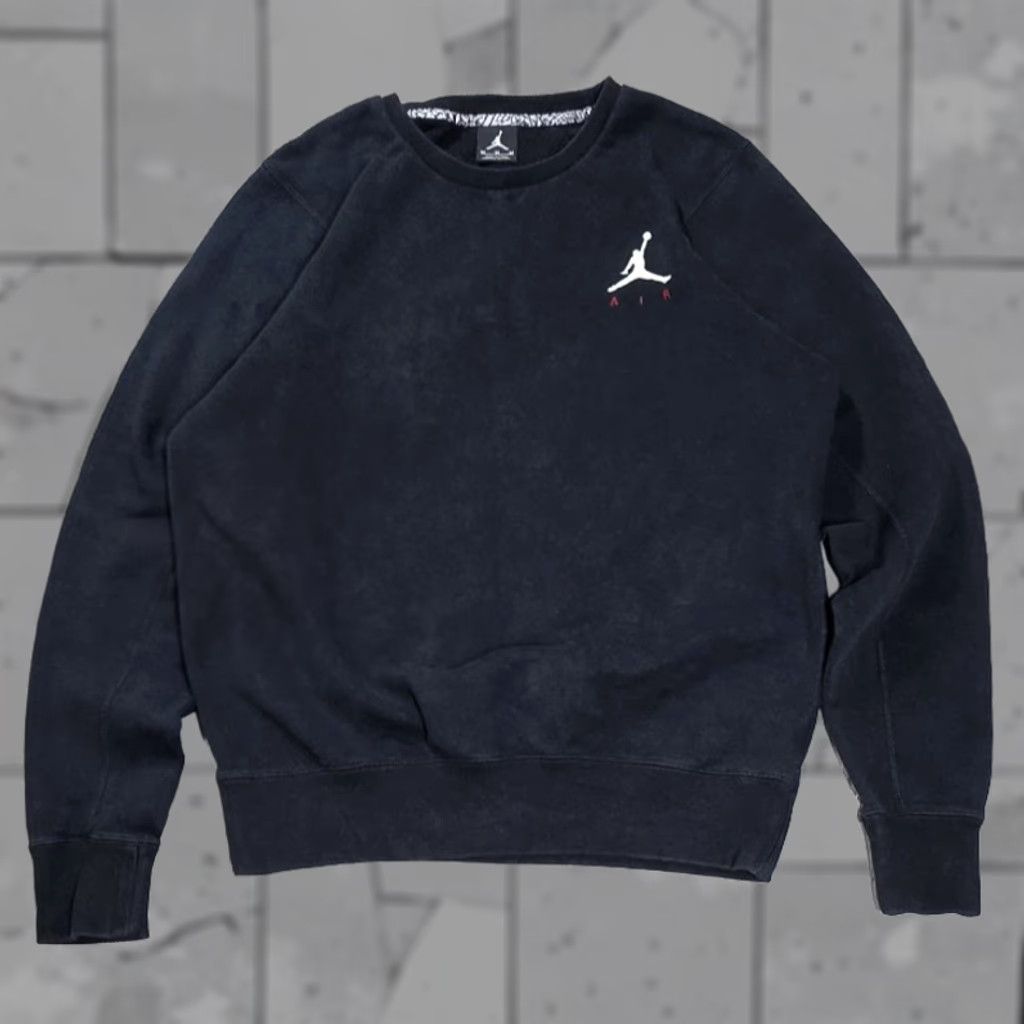 Jordan Brand Air Jordan Nike Jumpman Crewneck Size M Sweatshirt Black Raglan Long Sleeve Mens Sweatshirt Size US M / EU 48-50 / 2 - 1 Thumbnail