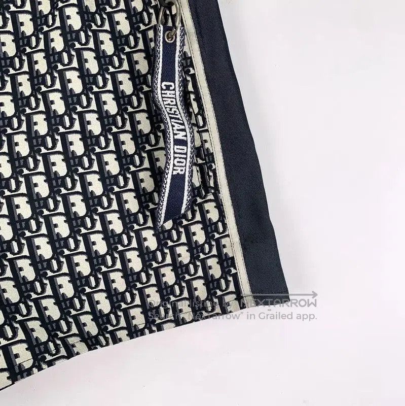 Dior Dior Color Block Women's Shorts . Size 23" - 5 Thumbnail