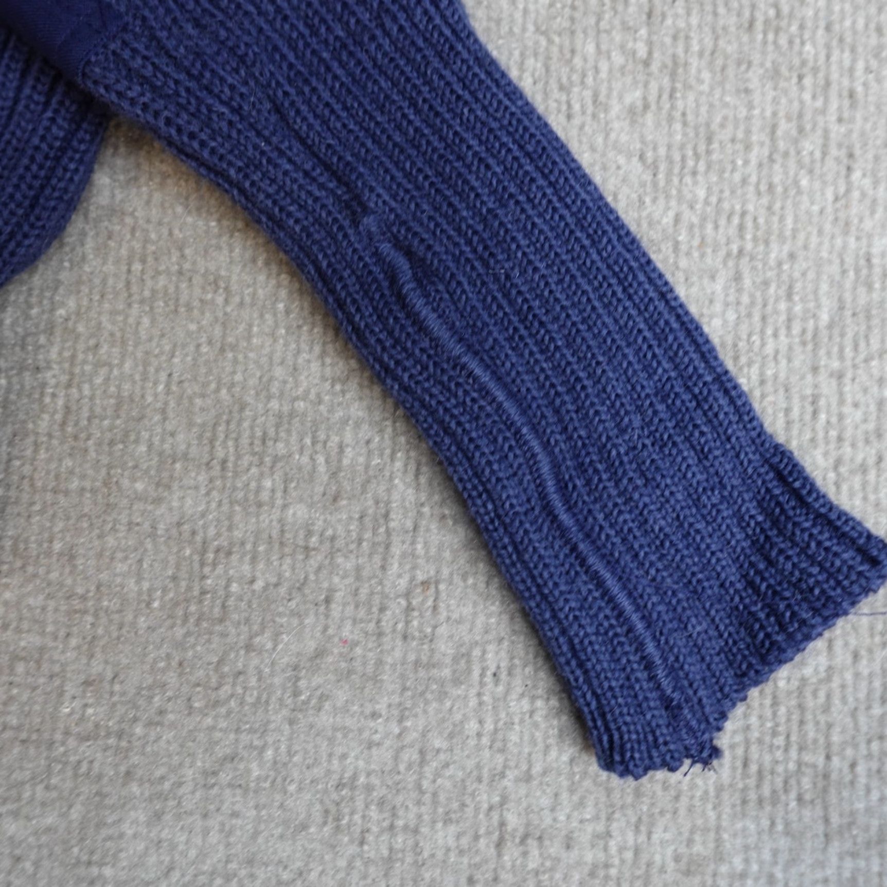 Commando Citadel Sweater Men V-Neck Wool Long Sleeve Blue Solid Medium Size US M / EU 48-50 / 2 - 4 Thumbnail