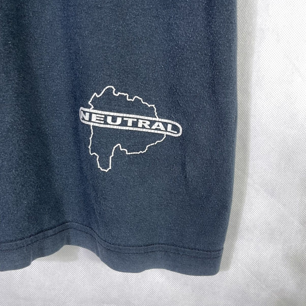 Band Tees × Vintage Vintage Y2k Japanese Band Neutral Caffein Bomb Record Tshirt Size US L / EU 52-54 / 3 - 7 Thumbnail