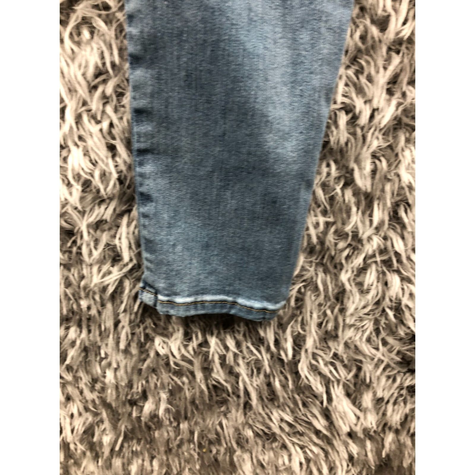 Vintage Universal Thread High Rise Skinny Jeans Size 8 Womens Medium Wash Blue Regular Womens Jeans Size 30" / US 8 / IT 44 - 7 Thumbnail