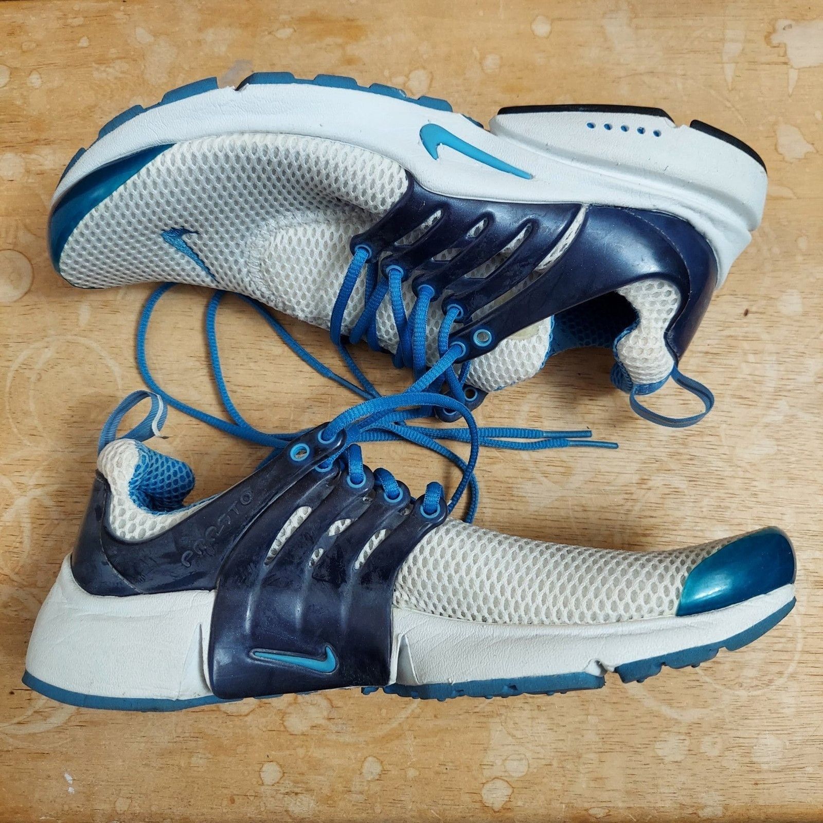 Nike Nike Air Presto Men's US XS White Blue Sneakers EUC Size US 8.5 / EU 41-42 - 6 Thumbnail