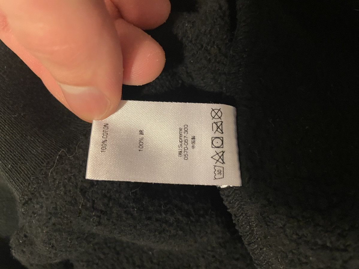 Supreme Supreme embroidered s hoodie black Size US M / EU 48-50 / 2 - 6 Thumbnail