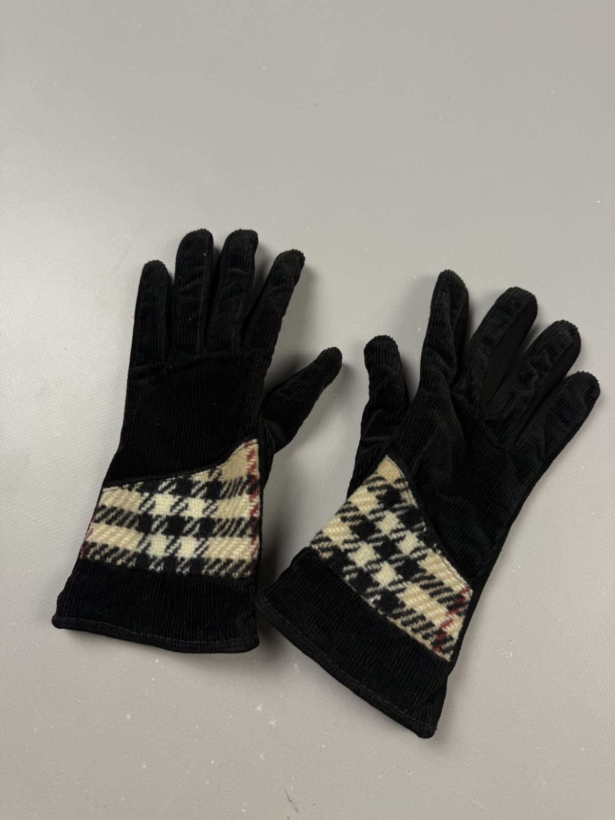 Burberry Burberry gloves vintage black whit novachek Size ONE SIZE - 2 Thumbnail