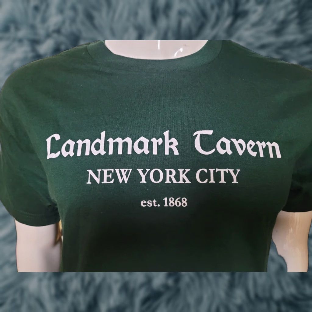 Hanes VINTAGE Landmark Tavern NYC Shirt Medium Hanes Men Green Irish Bar T Shirt NYC Irish Bar 90s 00s Size US M / EU 48-50 / 2 - 1 Thumbnail